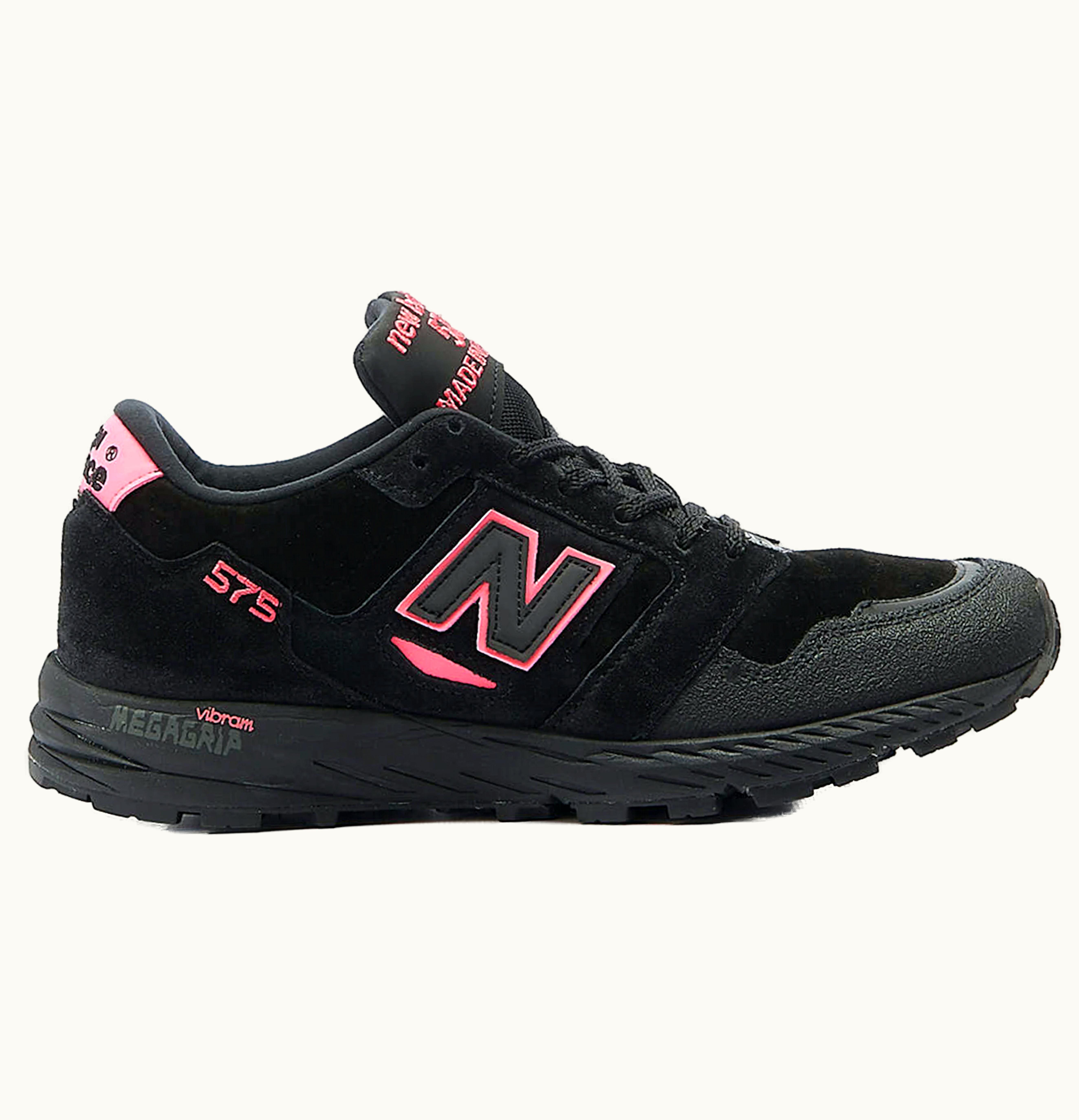 New Balance 575 MiUK Black Highlighter Pink