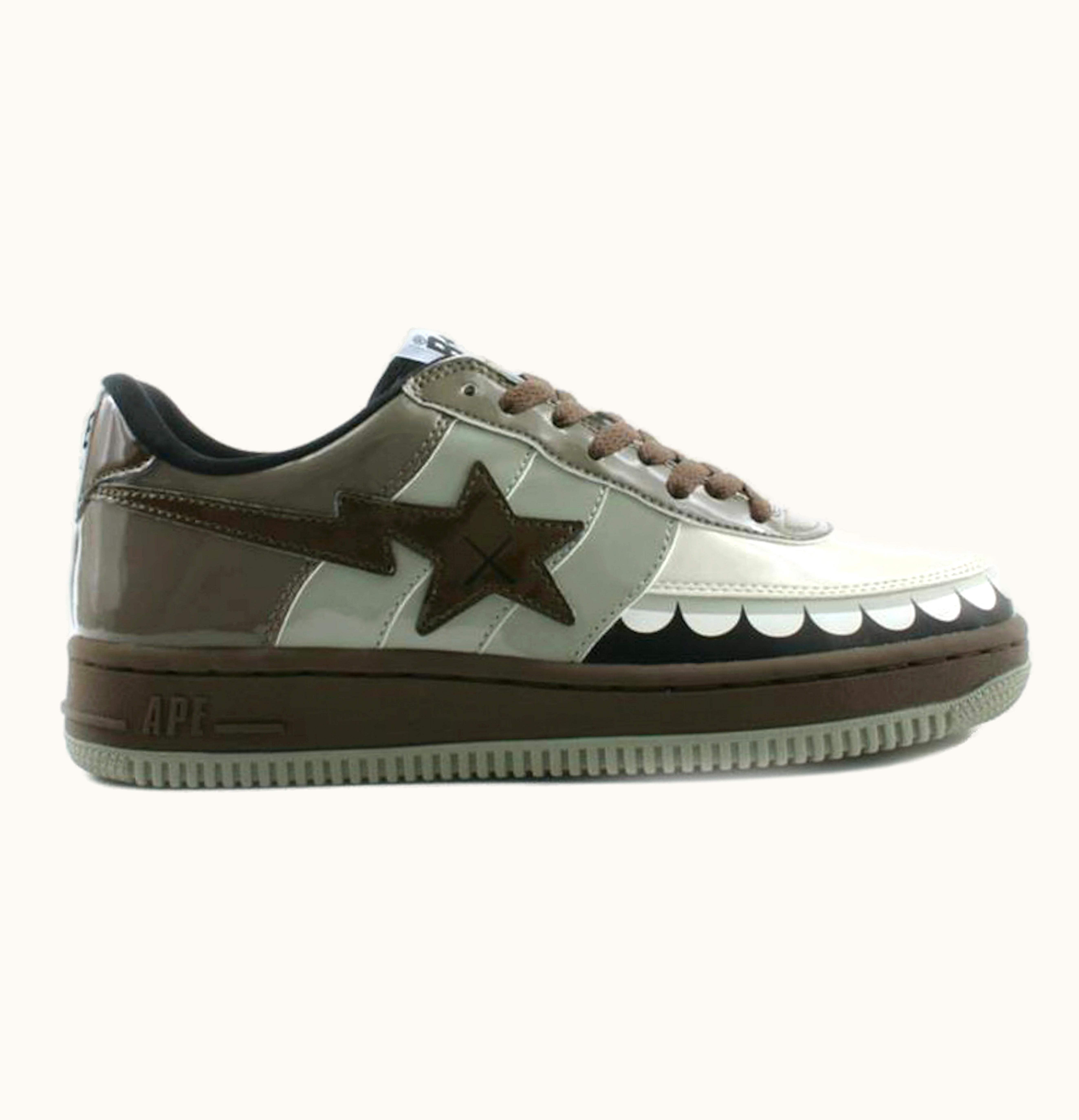 BAPE A Bathing Ape Bape Sta Low KAWS Chompers Brown