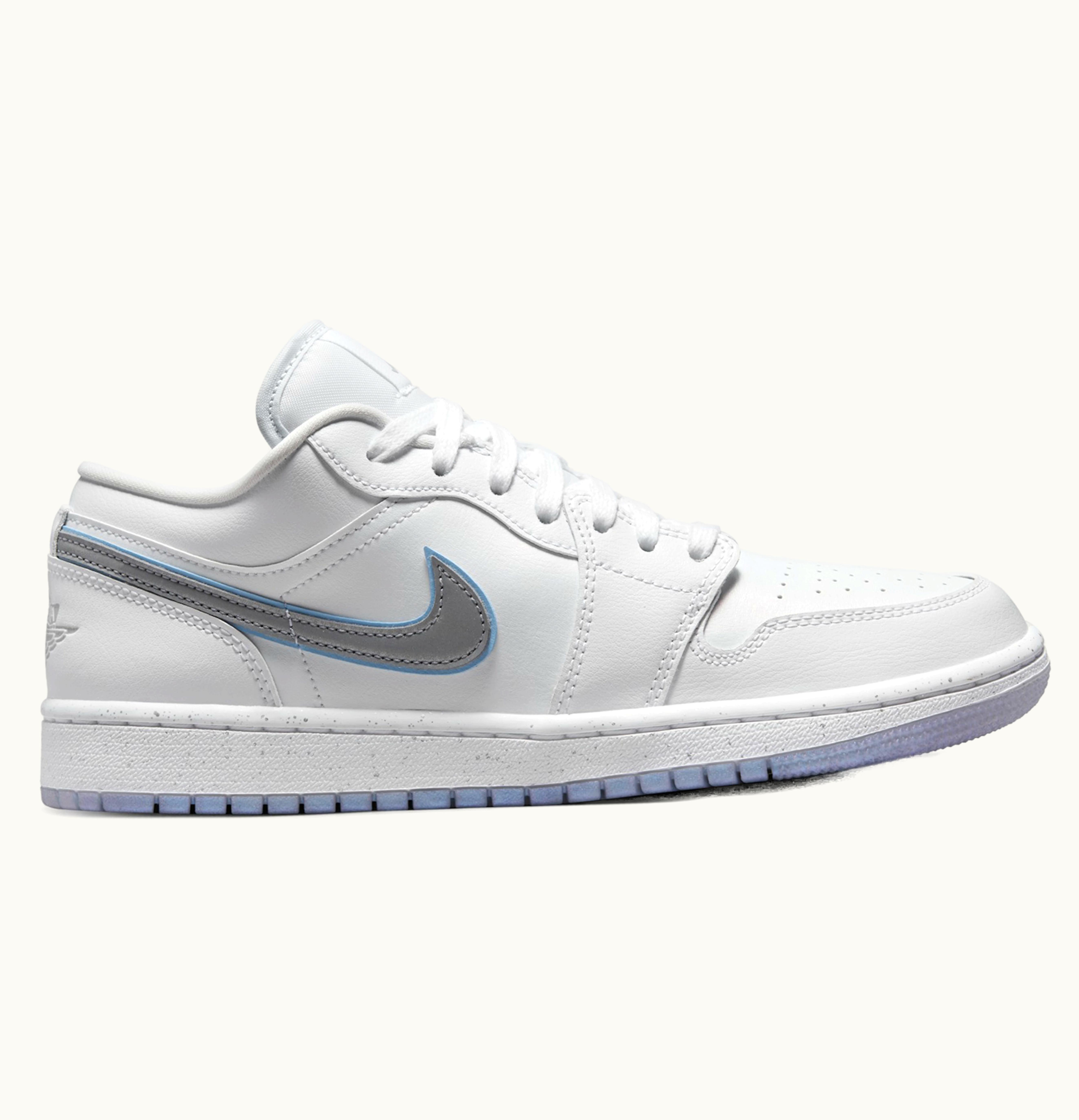 Jordan Air Jordan 1 Low SE Dare to Fly W