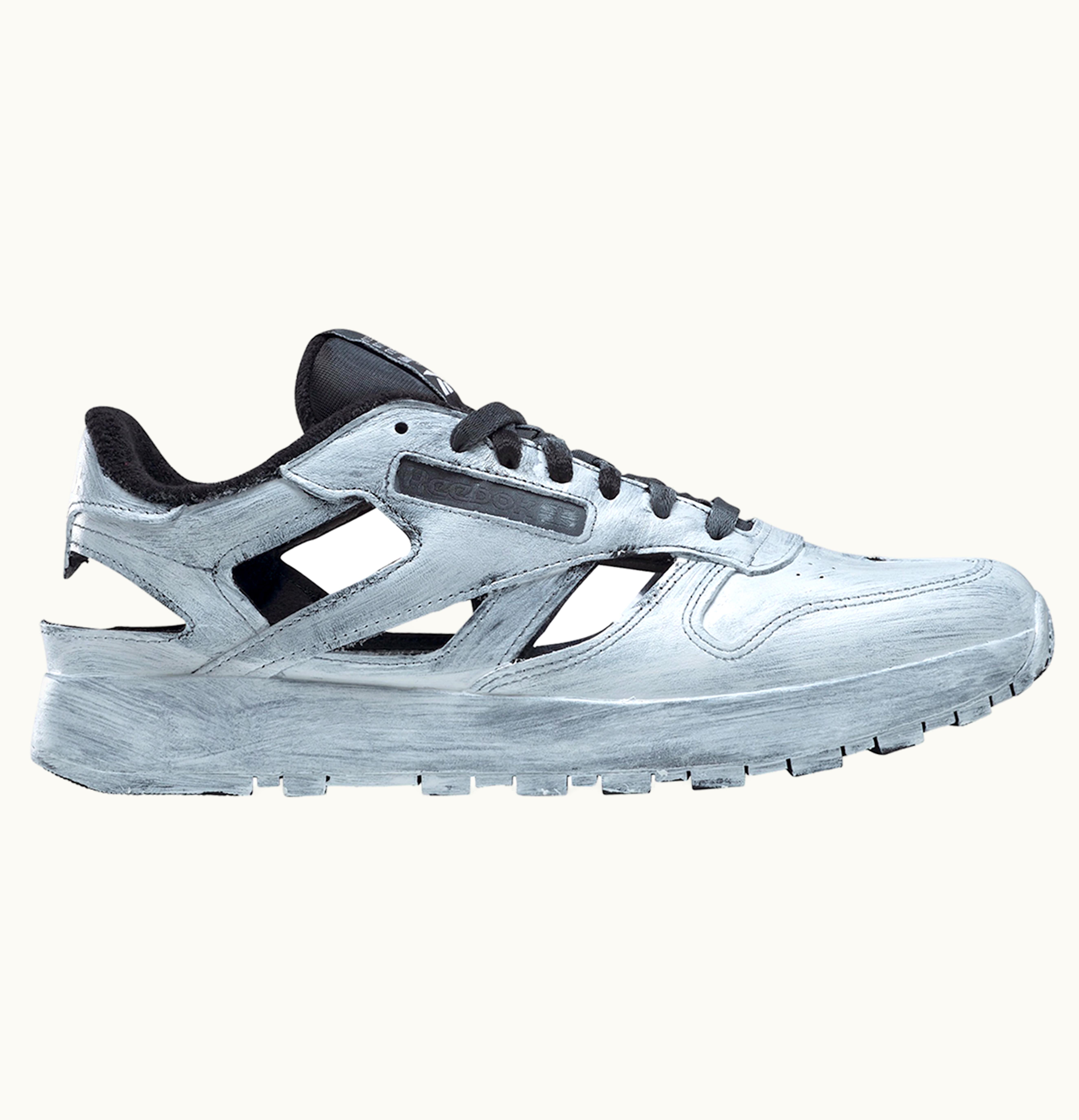 Reebok Reebok Classic Leather Tabi Decortique Low Maison Margiela Bianchetto