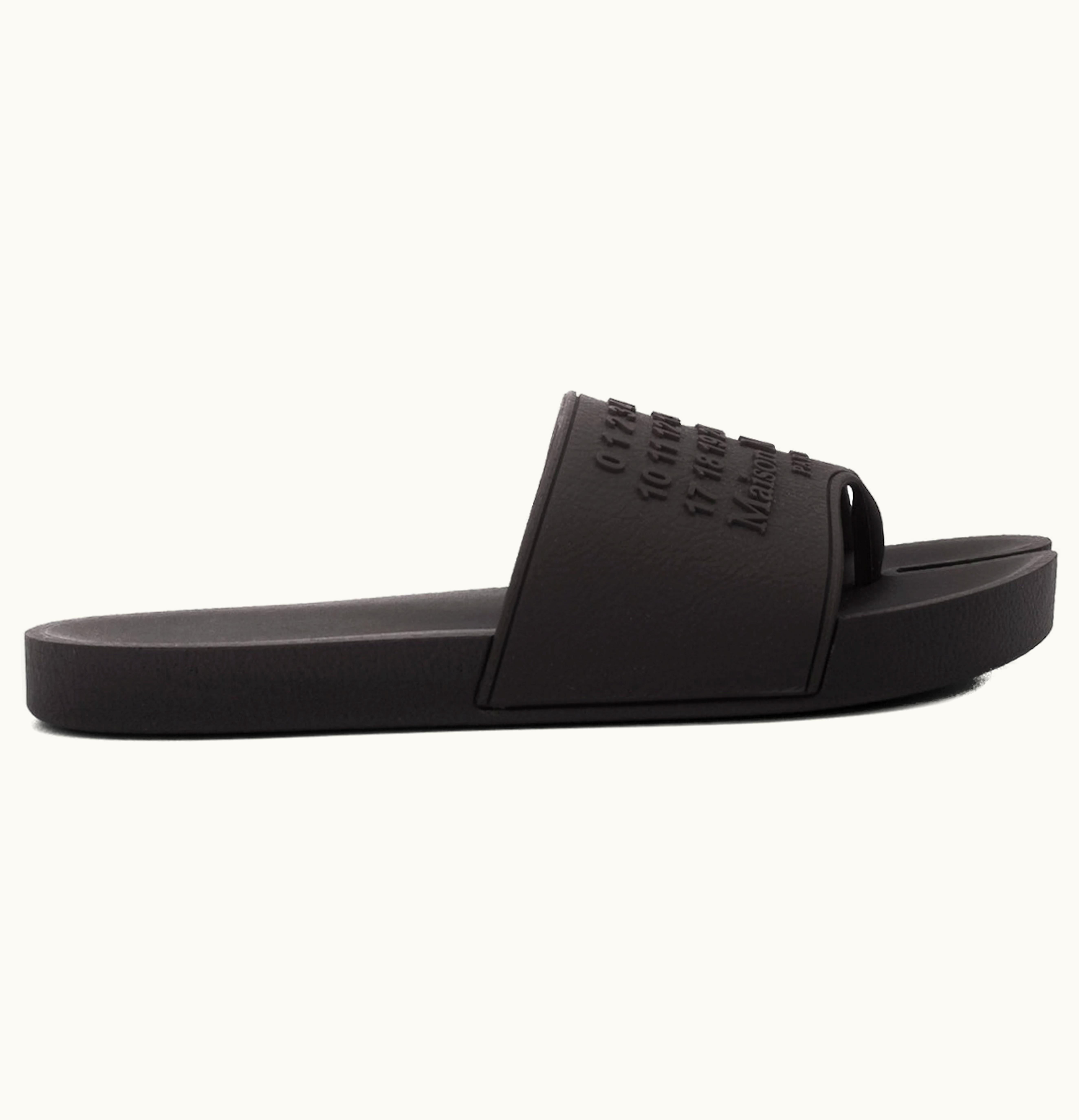 Maison Margiela Maison Margiela Tabi Slide Embossed Black