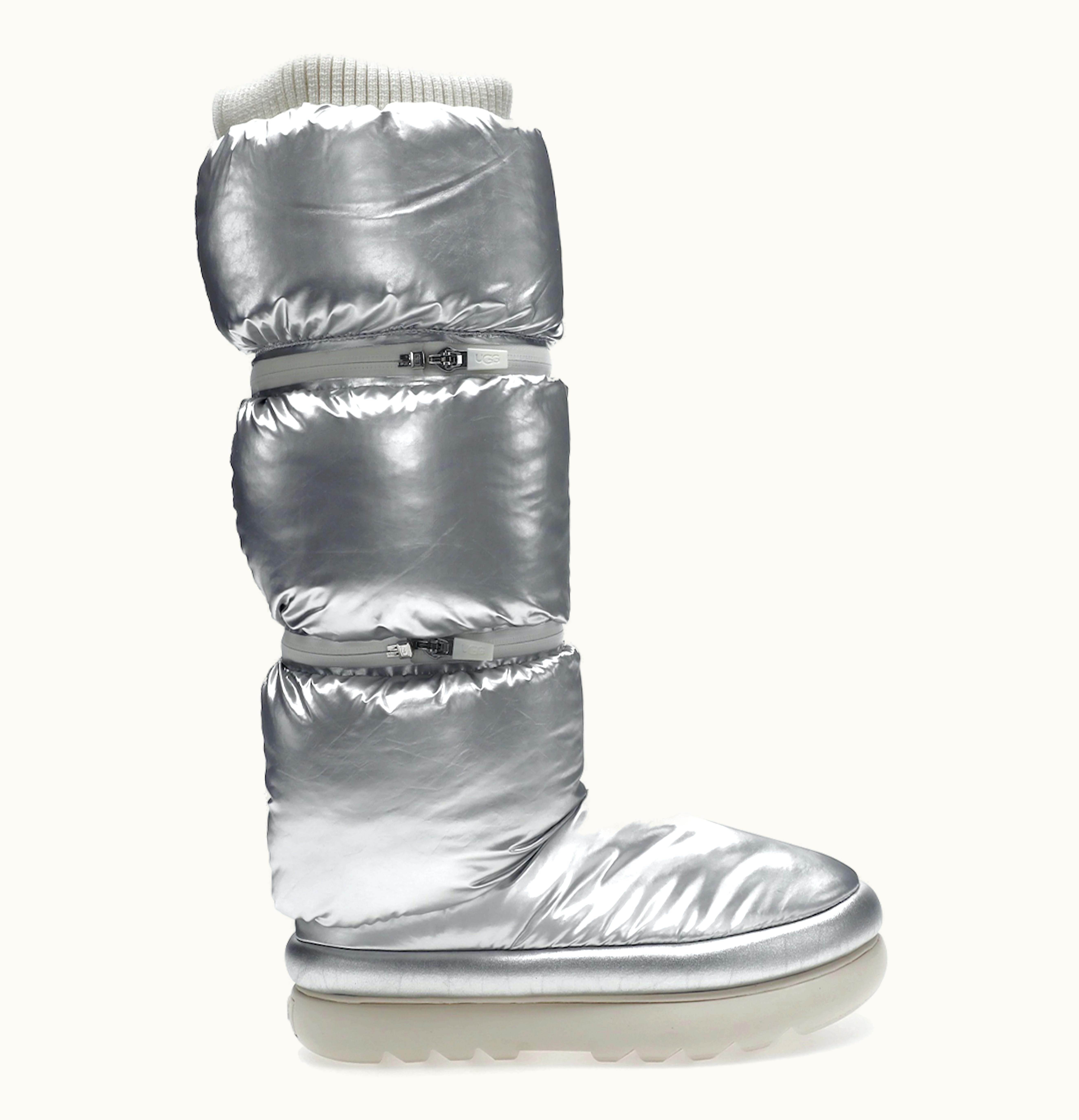 UGG UGG Classic Maxi Ultra Tall Boot Metallic Silver W