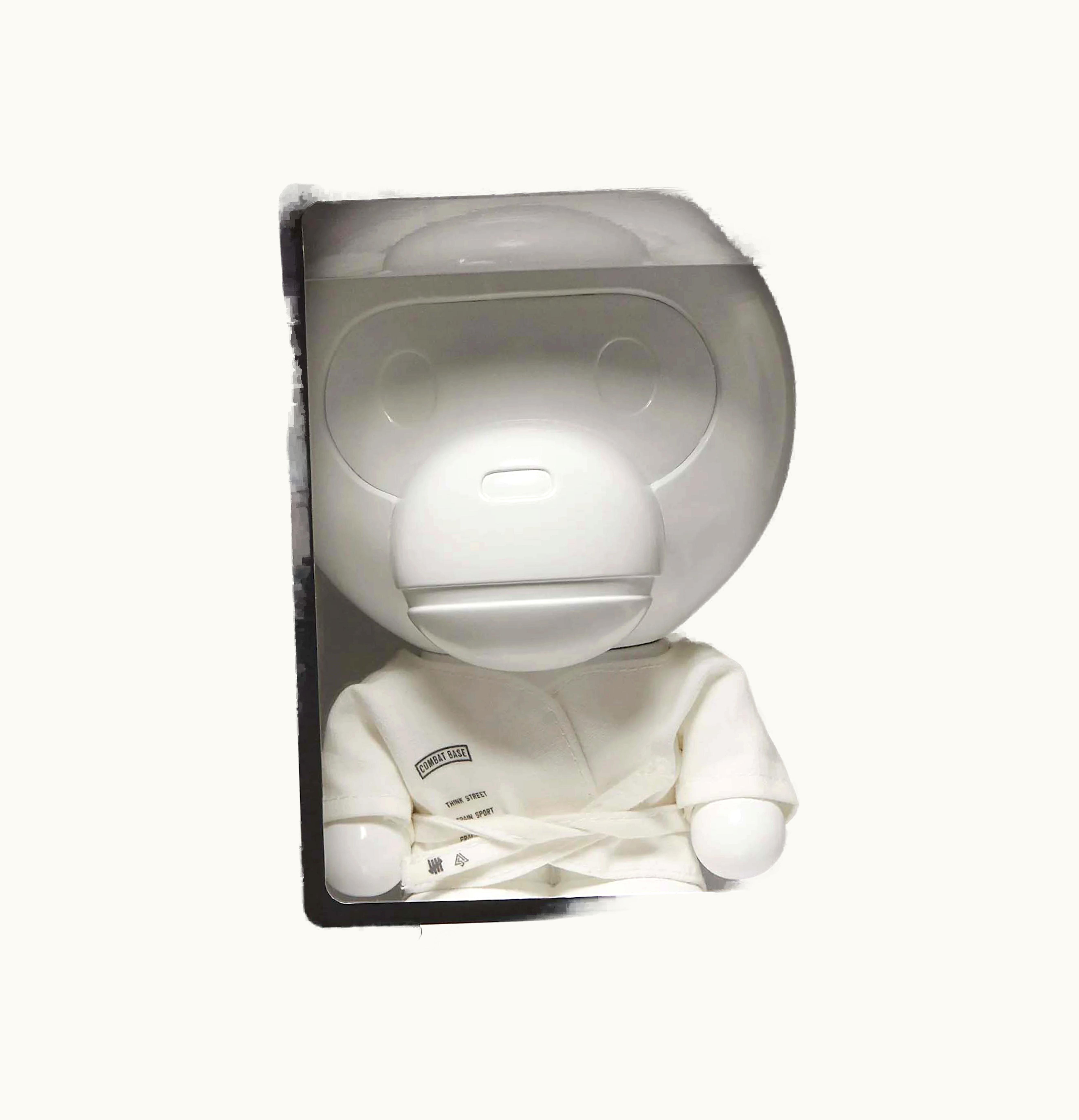 BAPE BAPE A Bathing Ape Baby Milo Artists Collection James Bond 8 Figure