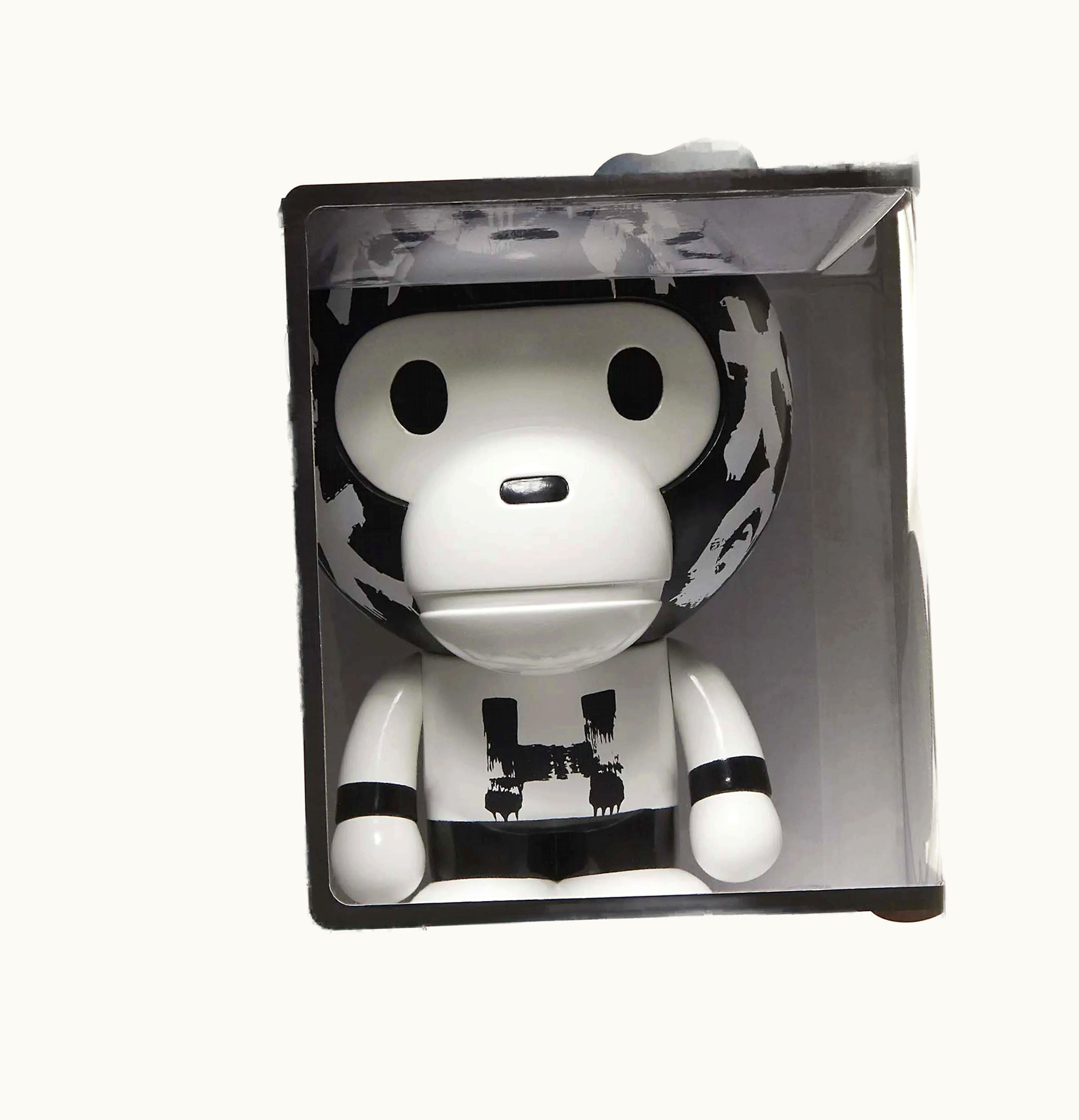 BAPE BAPE A Bathing Ape Baby Milo Artists Collection Eric Haze 8 Figure