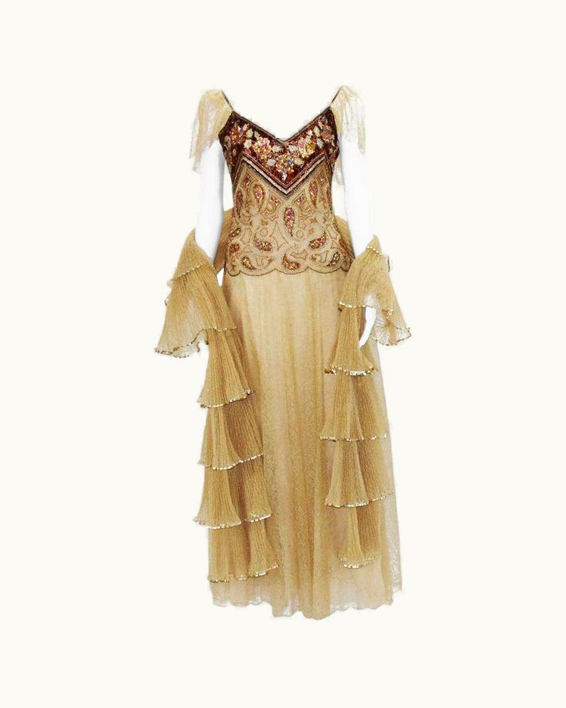 Dior Christian Dior Paris Automne-Hiver 1980 Numbered Lace Gown With Stole