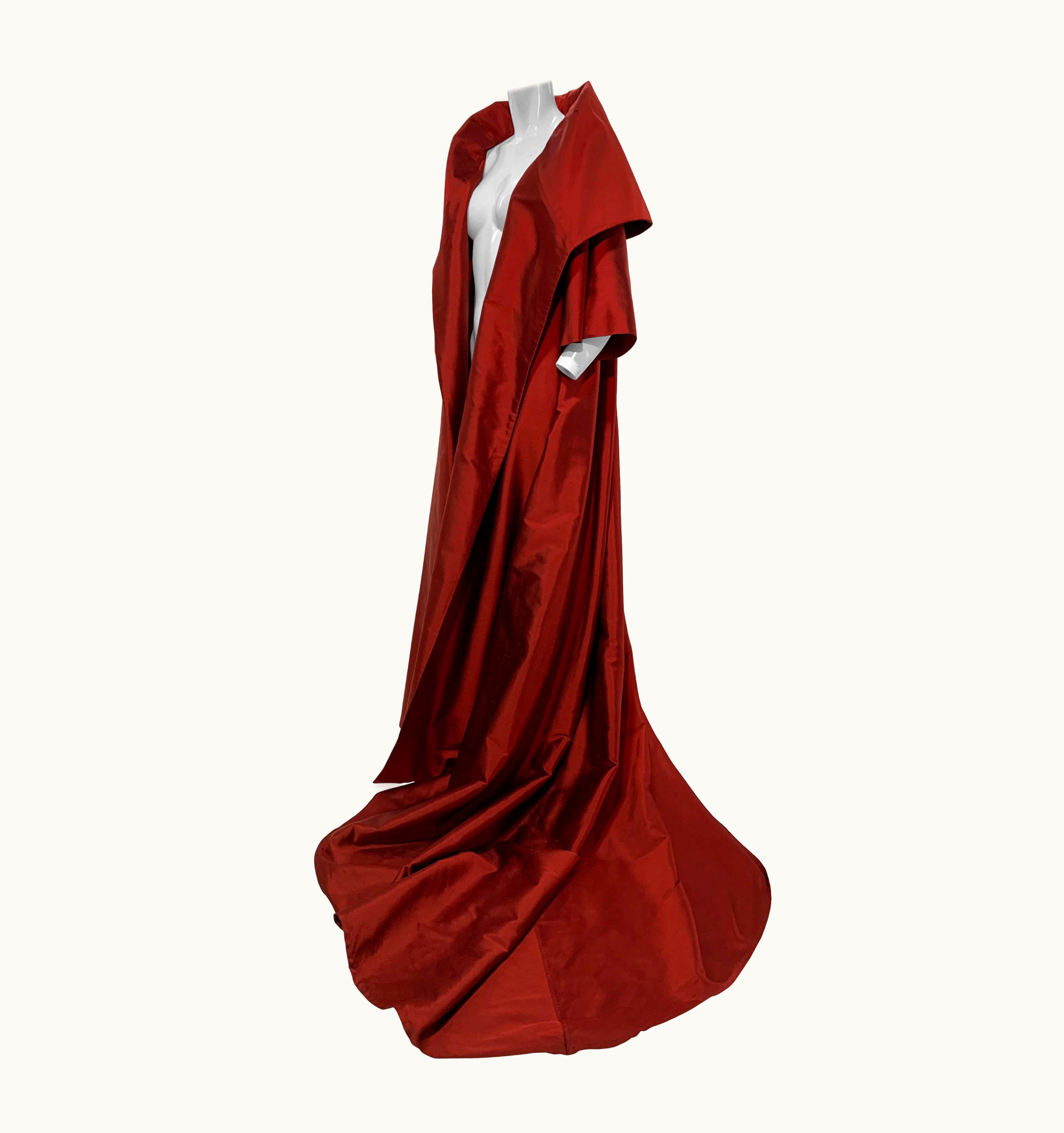 Dior 1990 Dior By Gianfranco Ferre Red Changeant Silk Taffeta Opera Coat WS/S Train