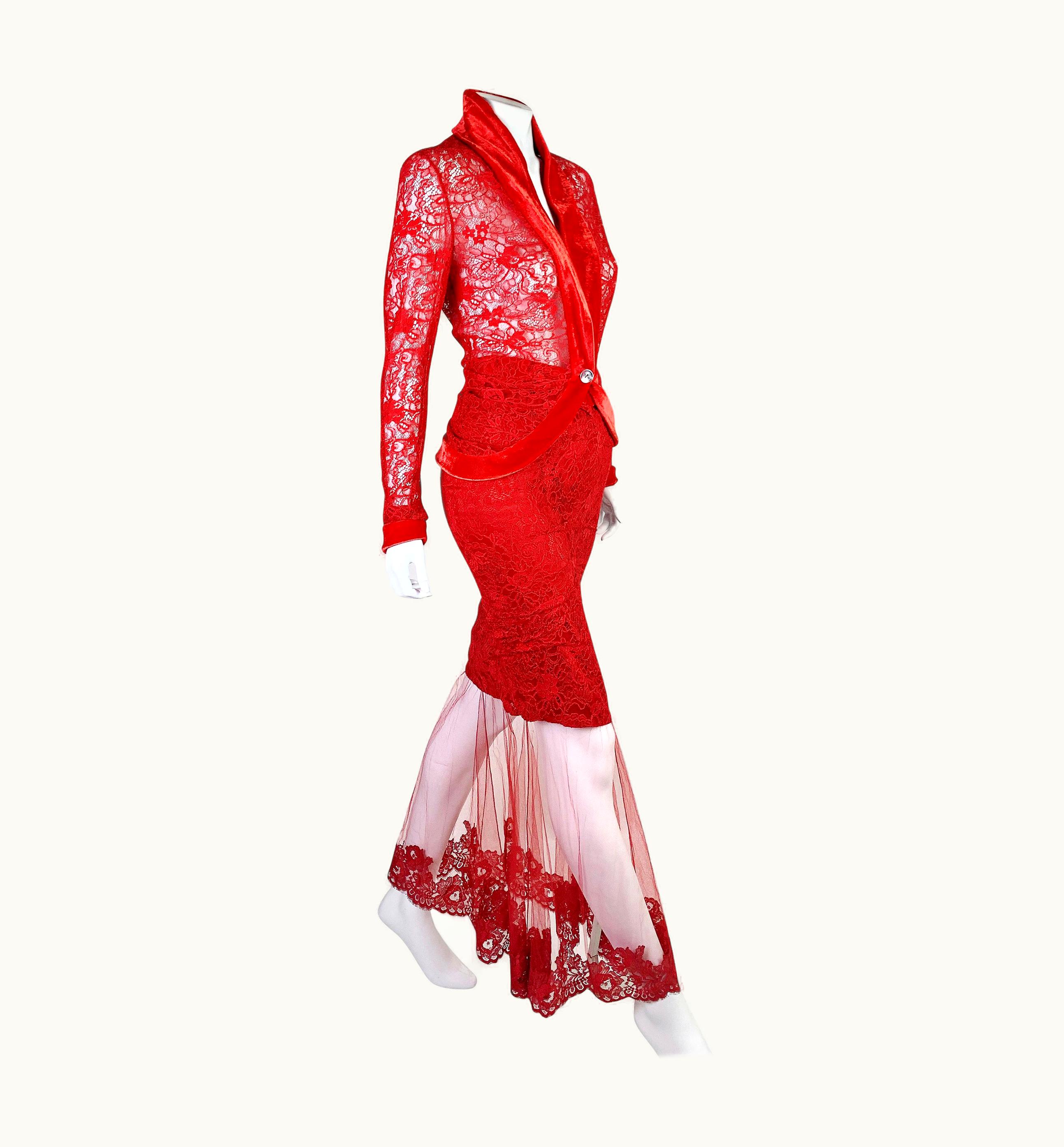 Dior Dior Fall 2003 Rtw Red Lace Set