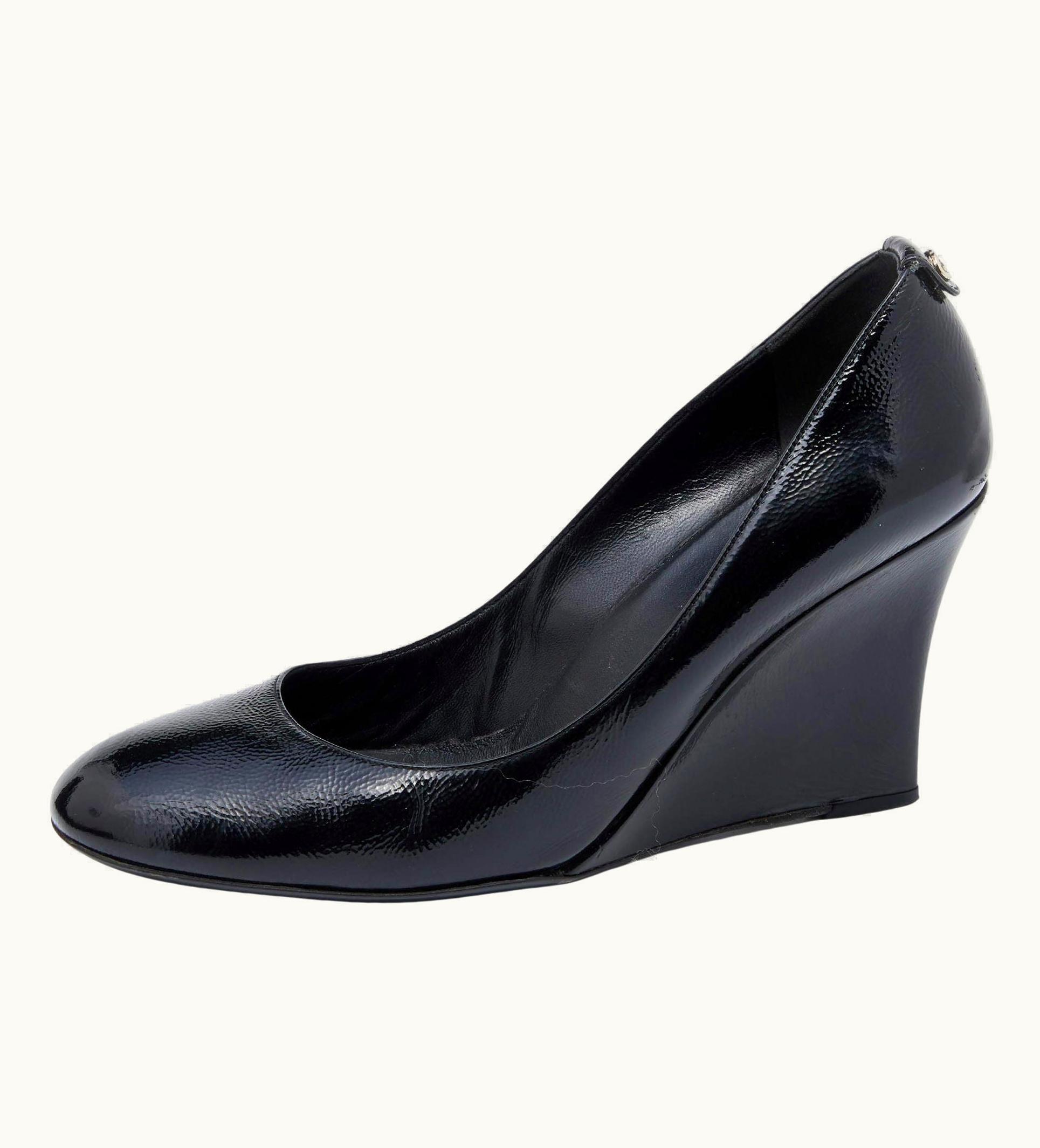 Gucci Black Leather Wedge Pumps