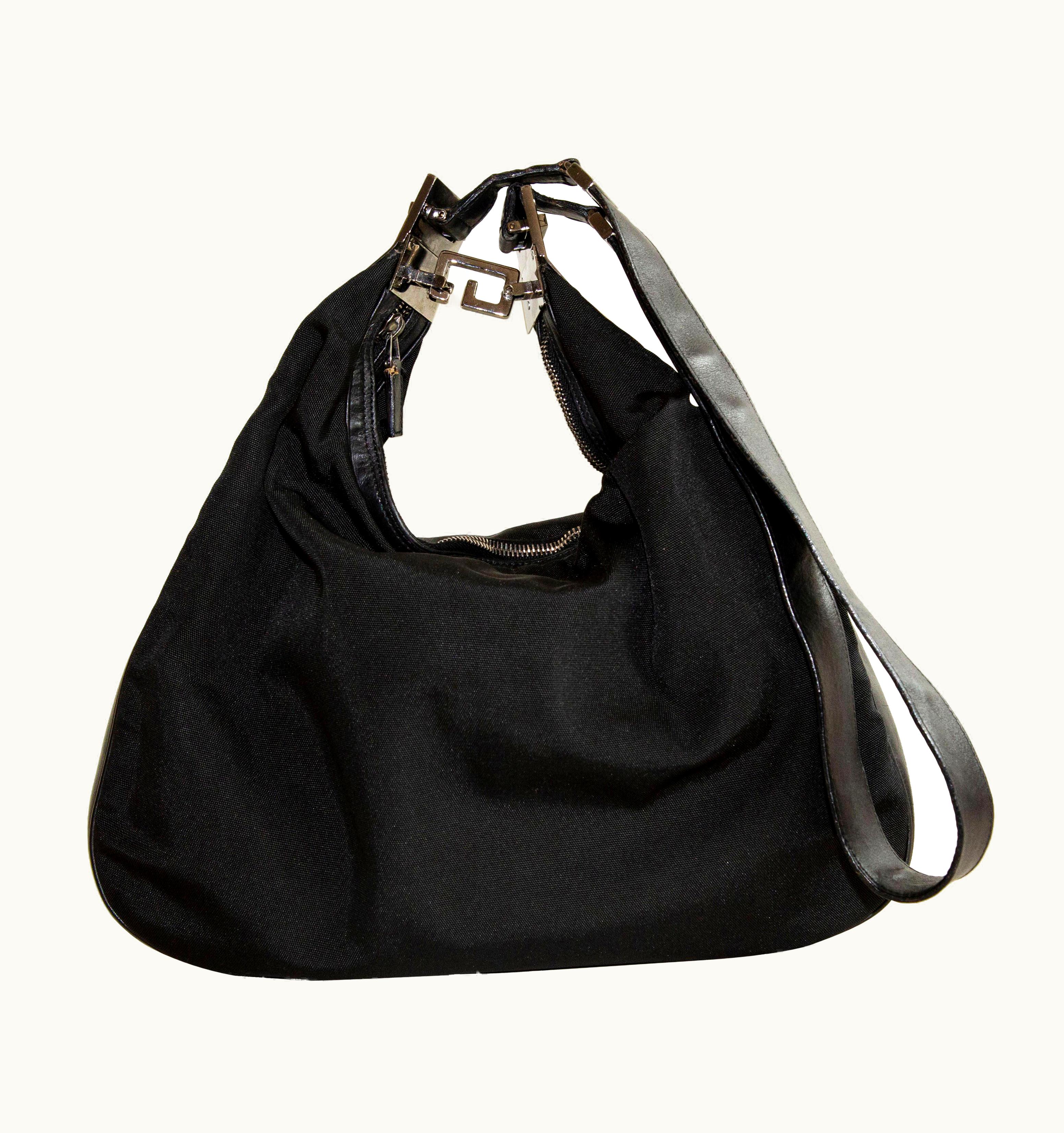 Gucci Attache Large Shoulder Bag In Black Fabric And Leather 1980s