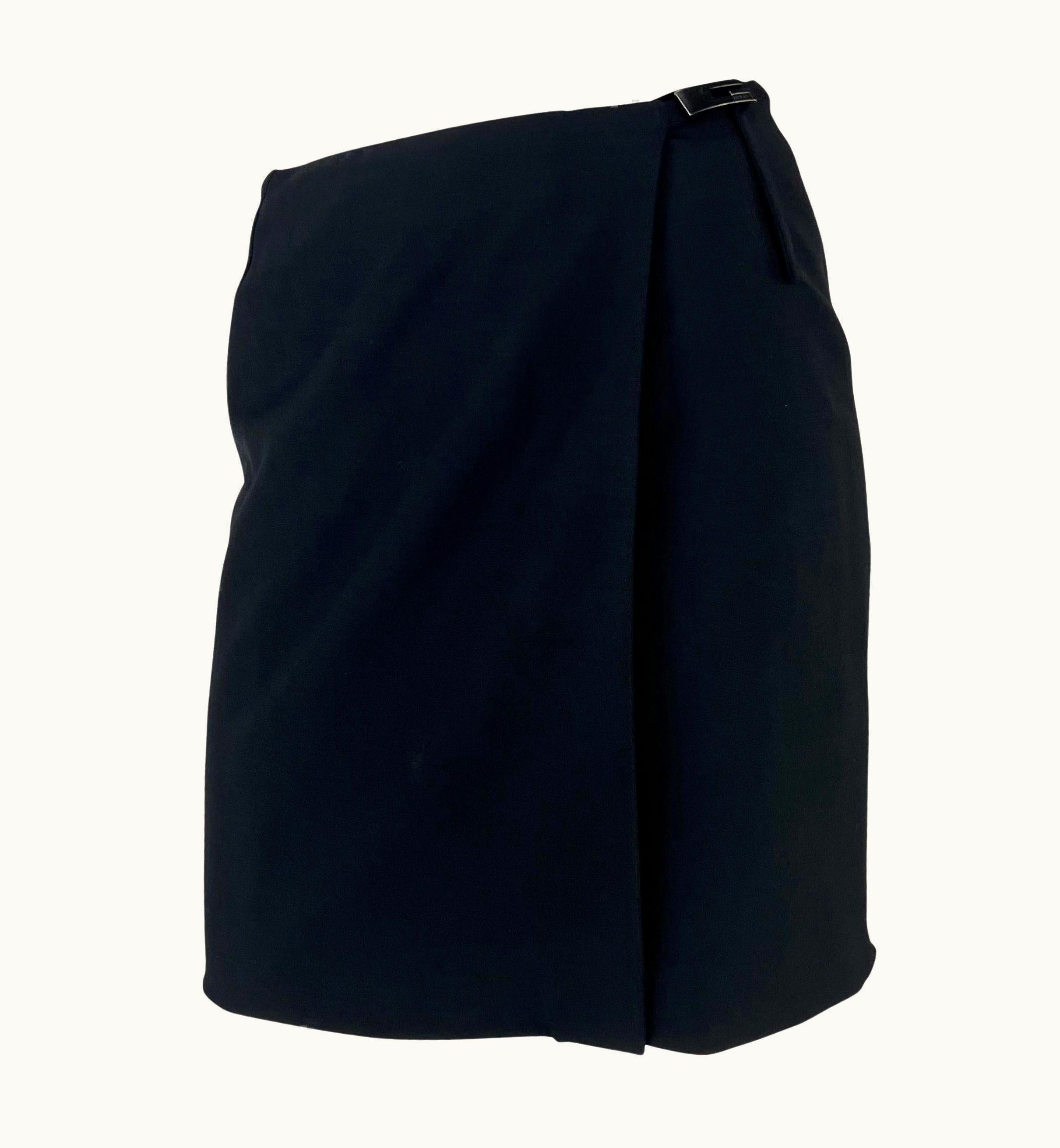 Gucci 1998 Gucci By Tom Ford G Logo Buckle Wrap Black Stretch Wool Mini Skirt