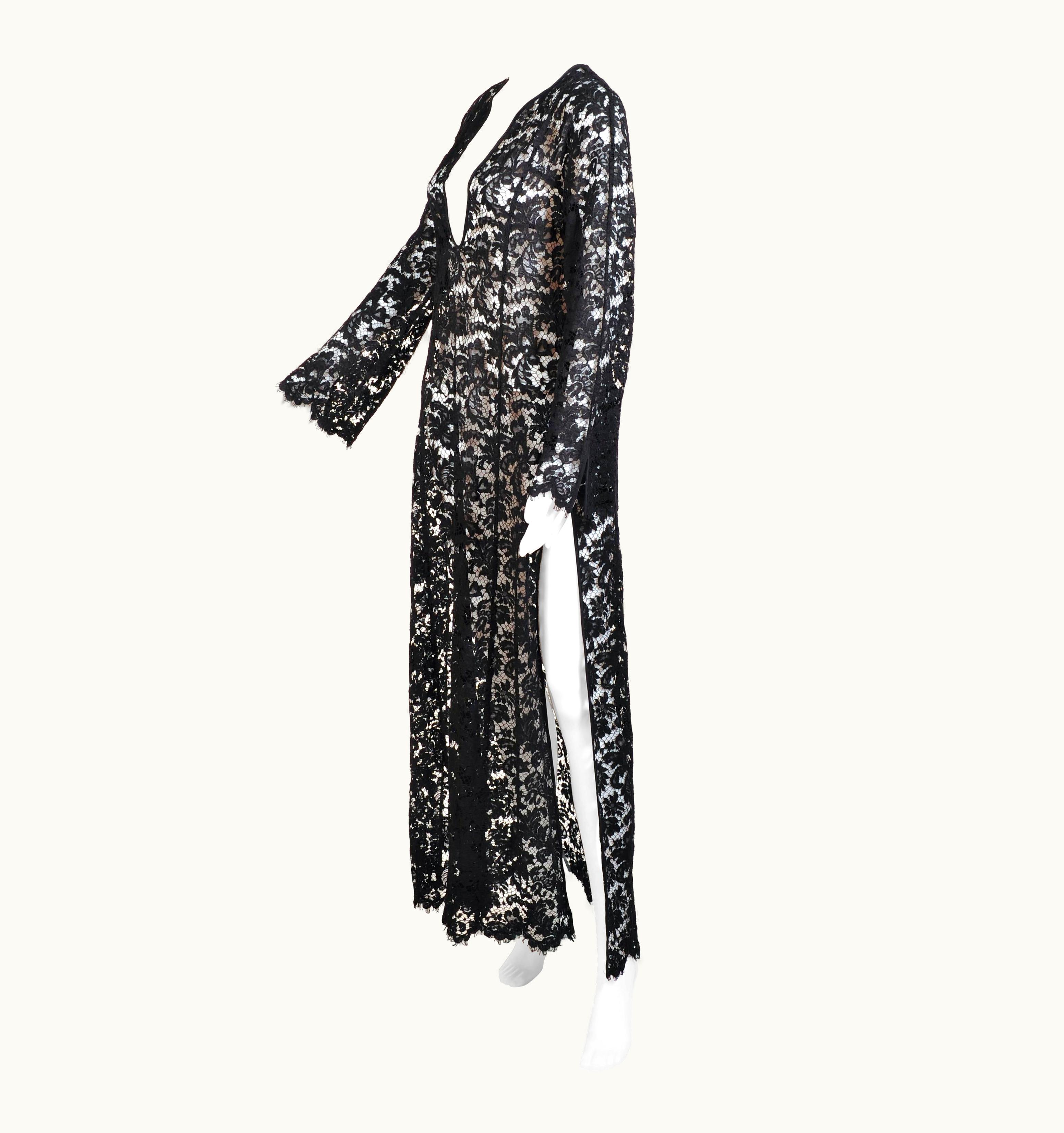 Gucci 1995 Vintage Iconic Tom Ford For Gucci Black Lace Dress UZ0573901