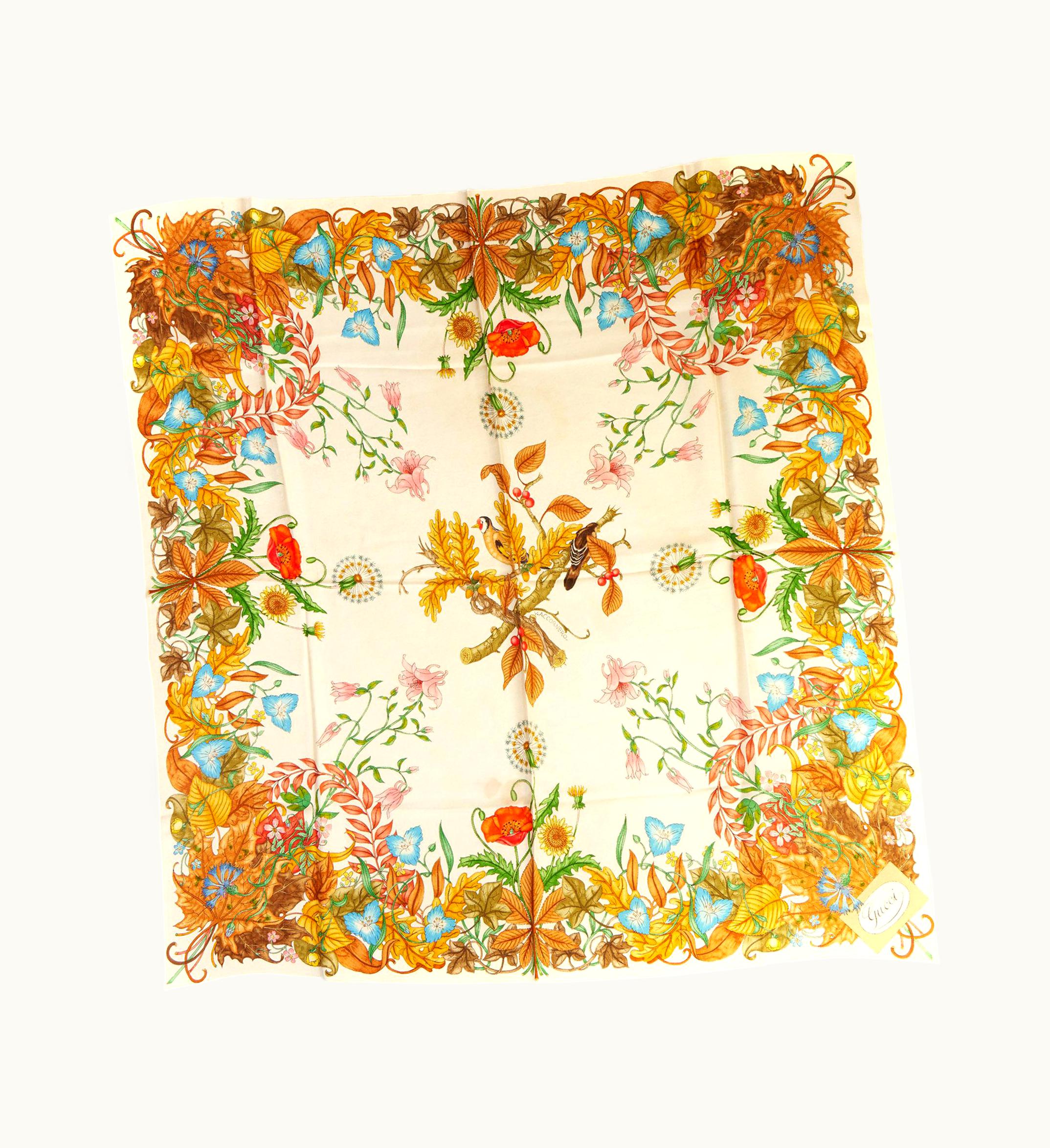 Gucci 1990' Vintage Gucci Accornero Collectible Flower Scarf