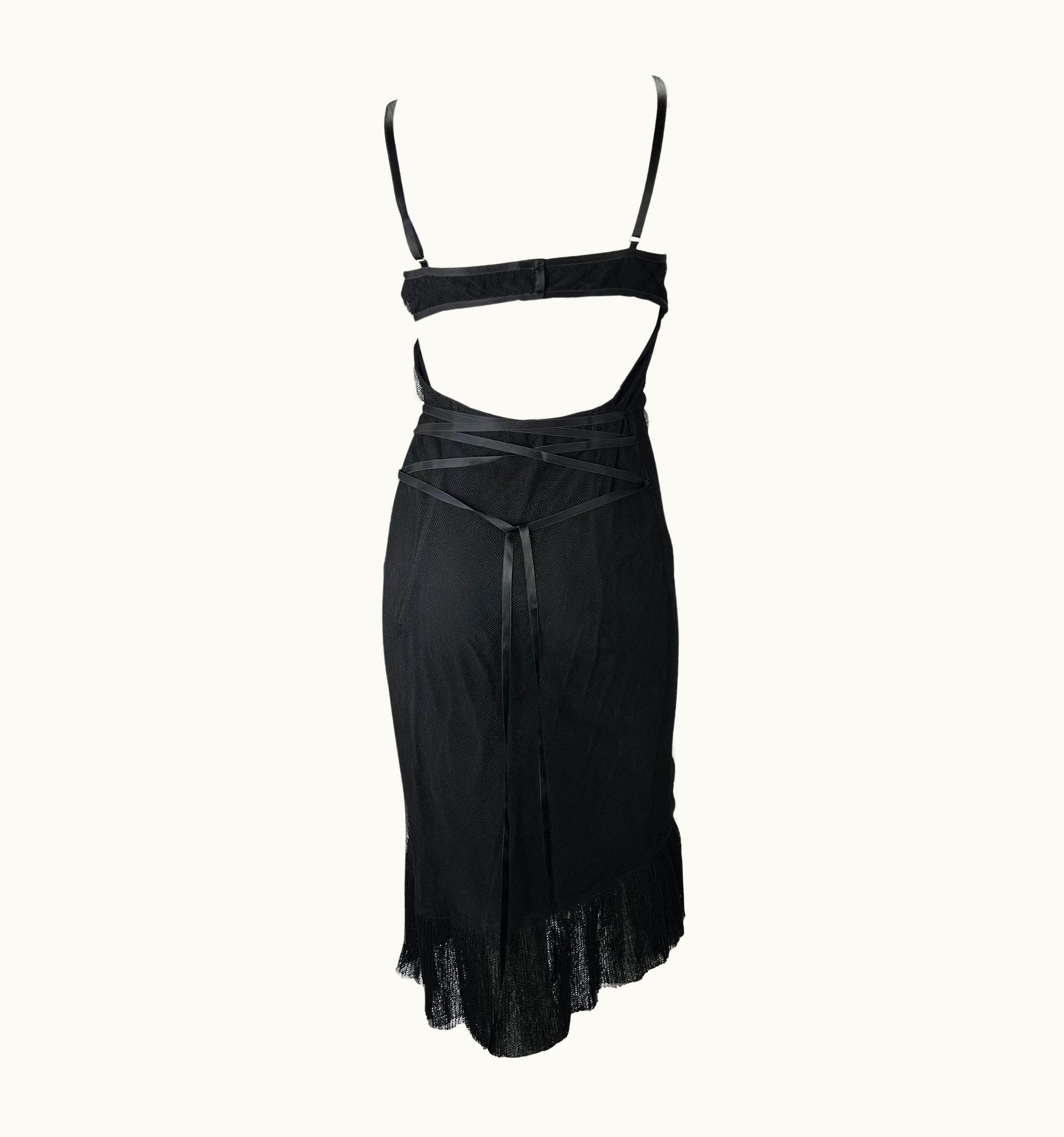 Gucci 2002 Gucci By Tom Ford Pleated Tulle Overlay Corset Lace Up Black Dress