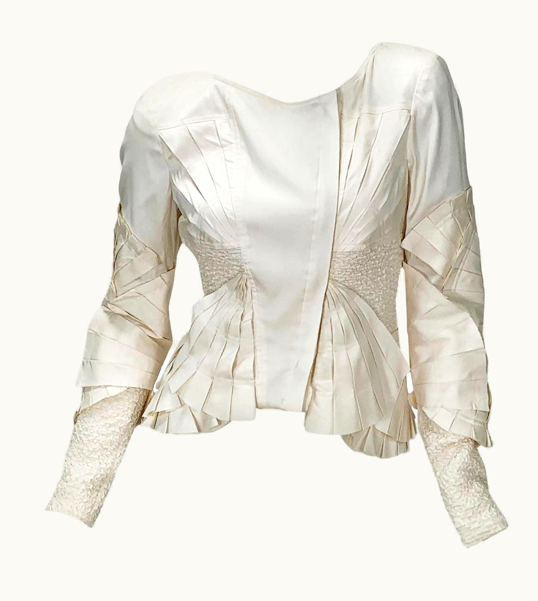 Gucci Tom Ford For Gucci S/S 2004 Silk Off-White Color Fan Pleated Jacket It 40 - Us