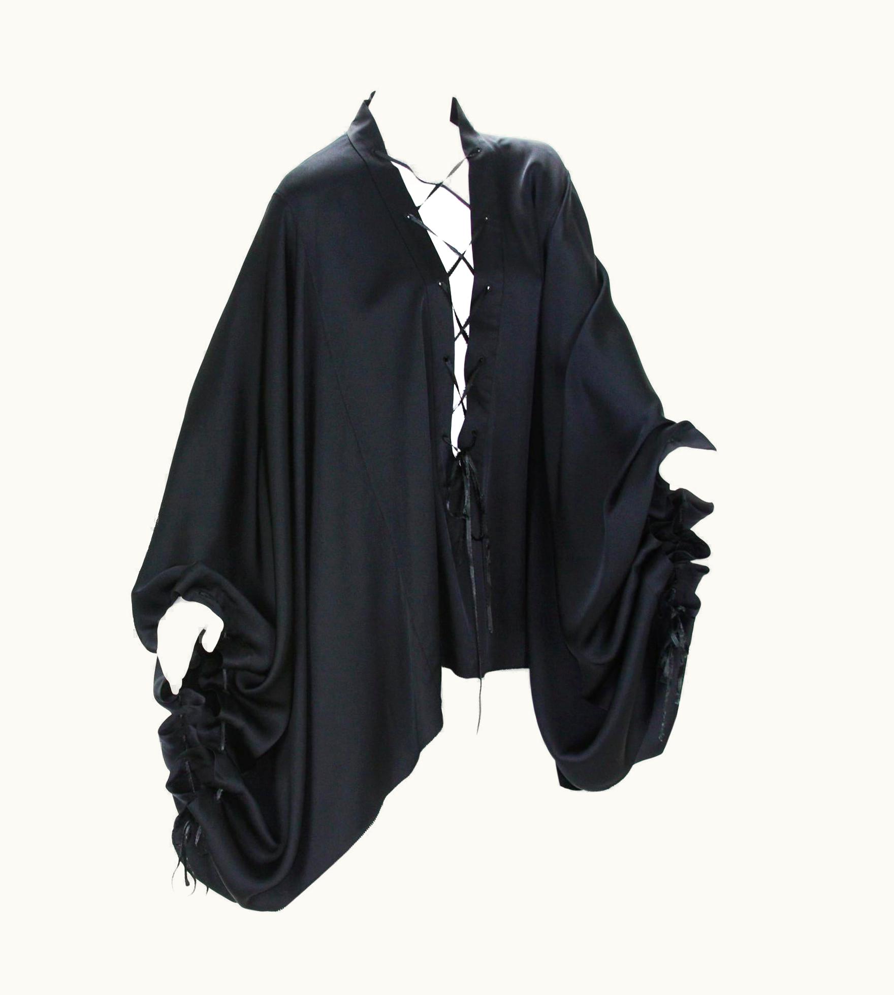 Gucci Very Rare Tom Ford For Gucci AW 2002 Silk Black Lace-Up Kimono Top It