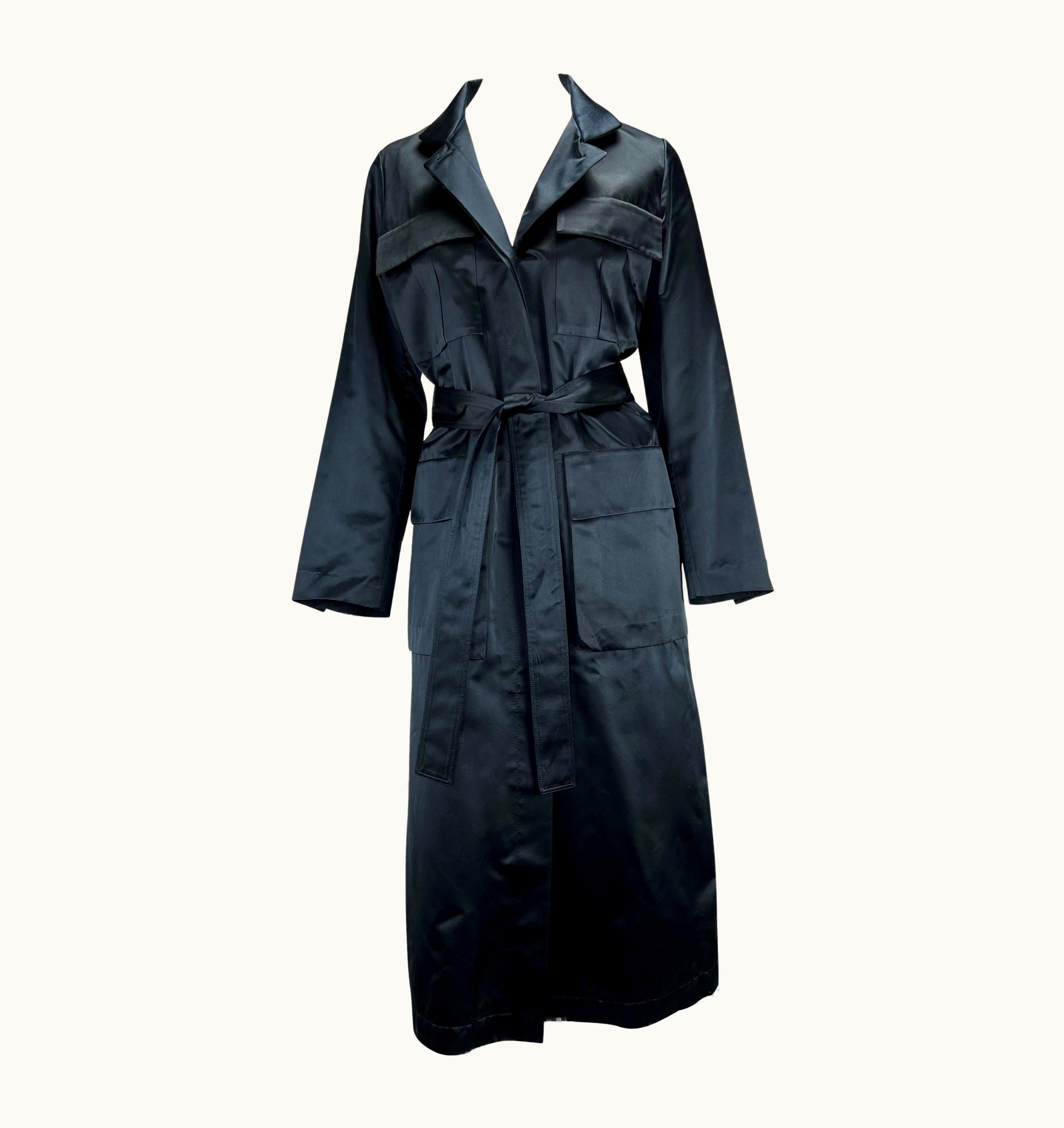 Gucci S/S 2001 Gucci By Tom Ford Navy Satin Trench Coat