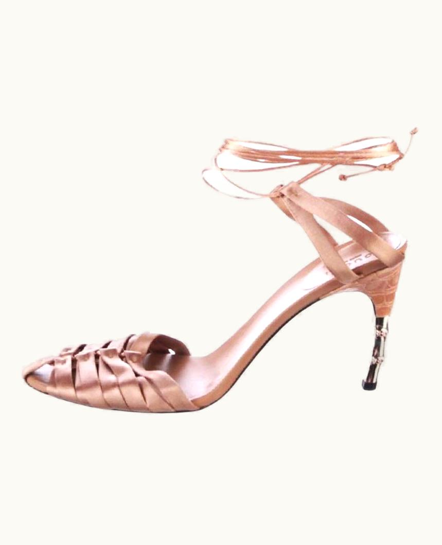 Gucci Tom Ford For Gucci S/S 2004 Nude Crocodile Satin Corset Shoes And 9