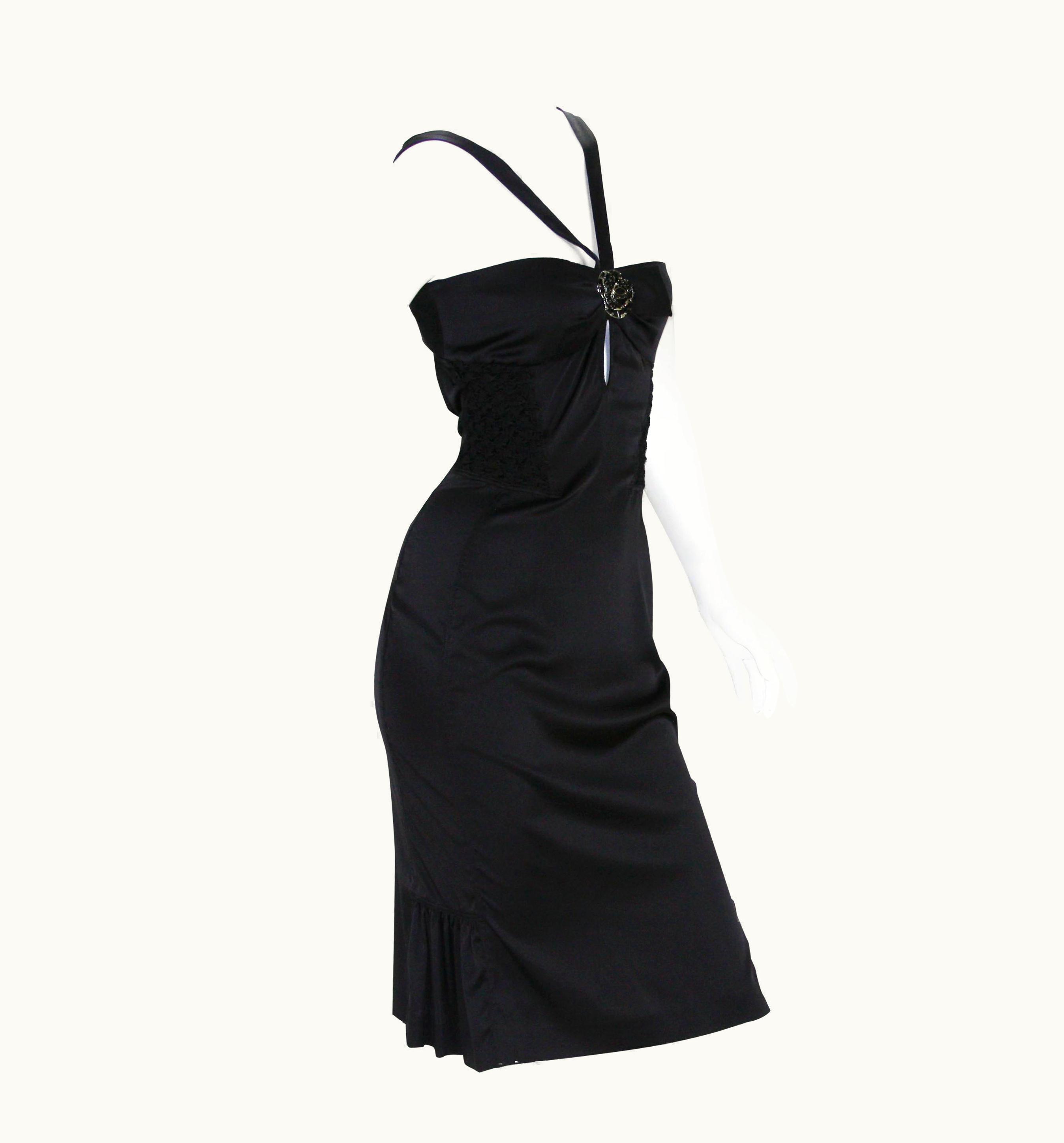 Gucci Tom Ford For Gucci 2004 Collection Silk Stretch Black Brooch Dress It