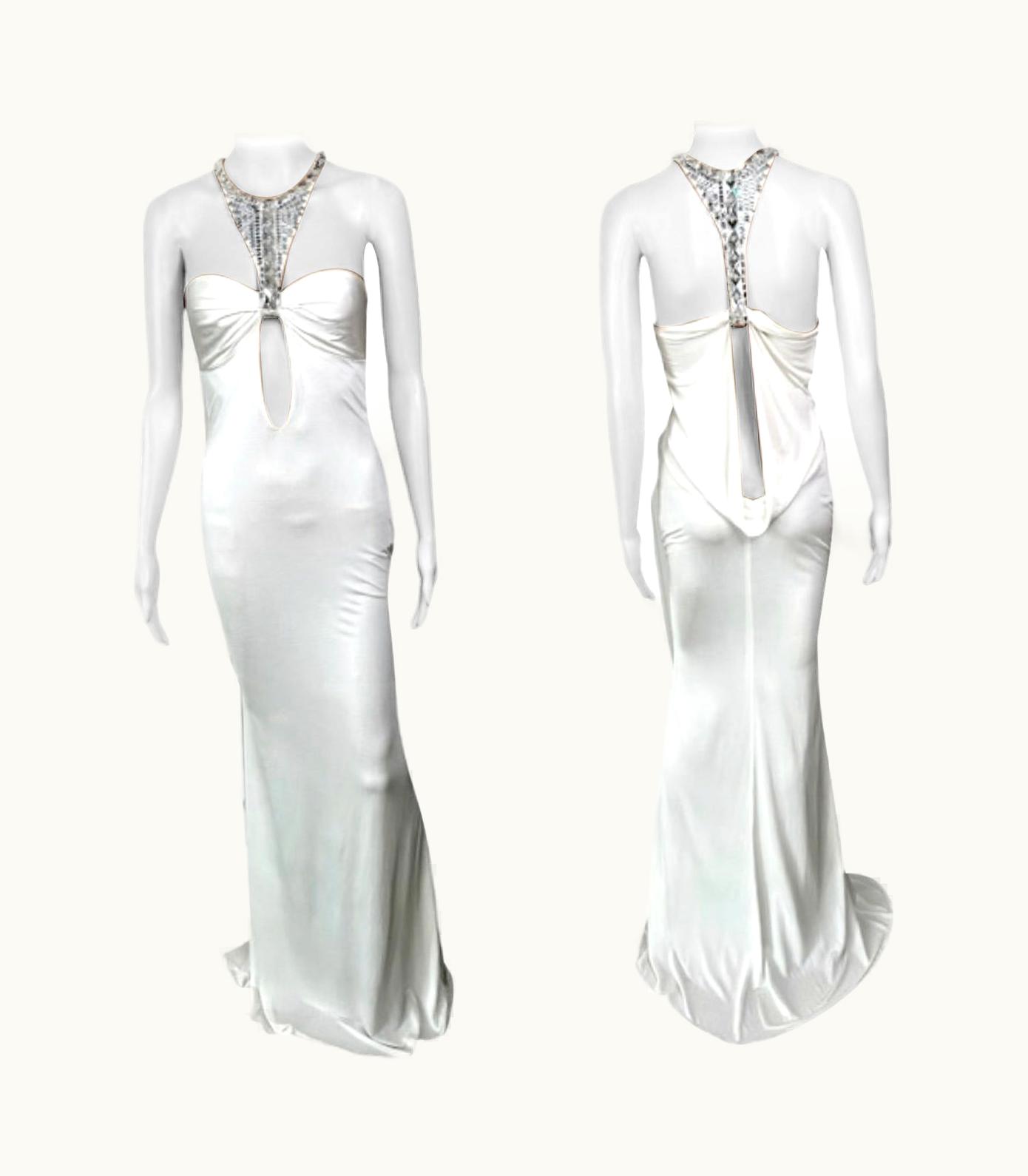 Gucci Tom Ford For Gucci AW 2004 Embellished Plunging Cutout Ivory Evening Dress Gown