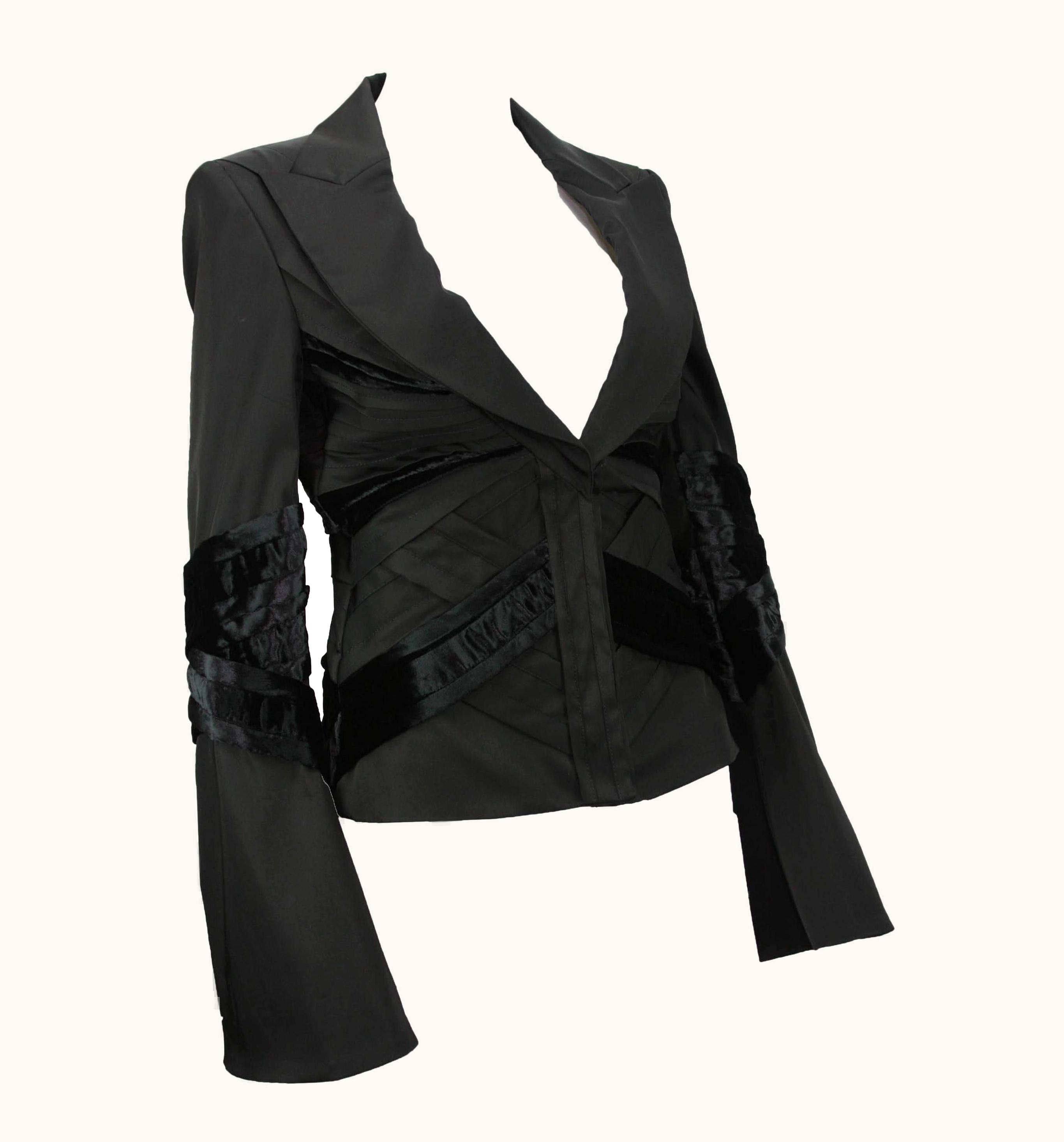 Gucci Gucci By Tom Ford 2004 Collection Black Silk Taffeta Velvet Jacket It