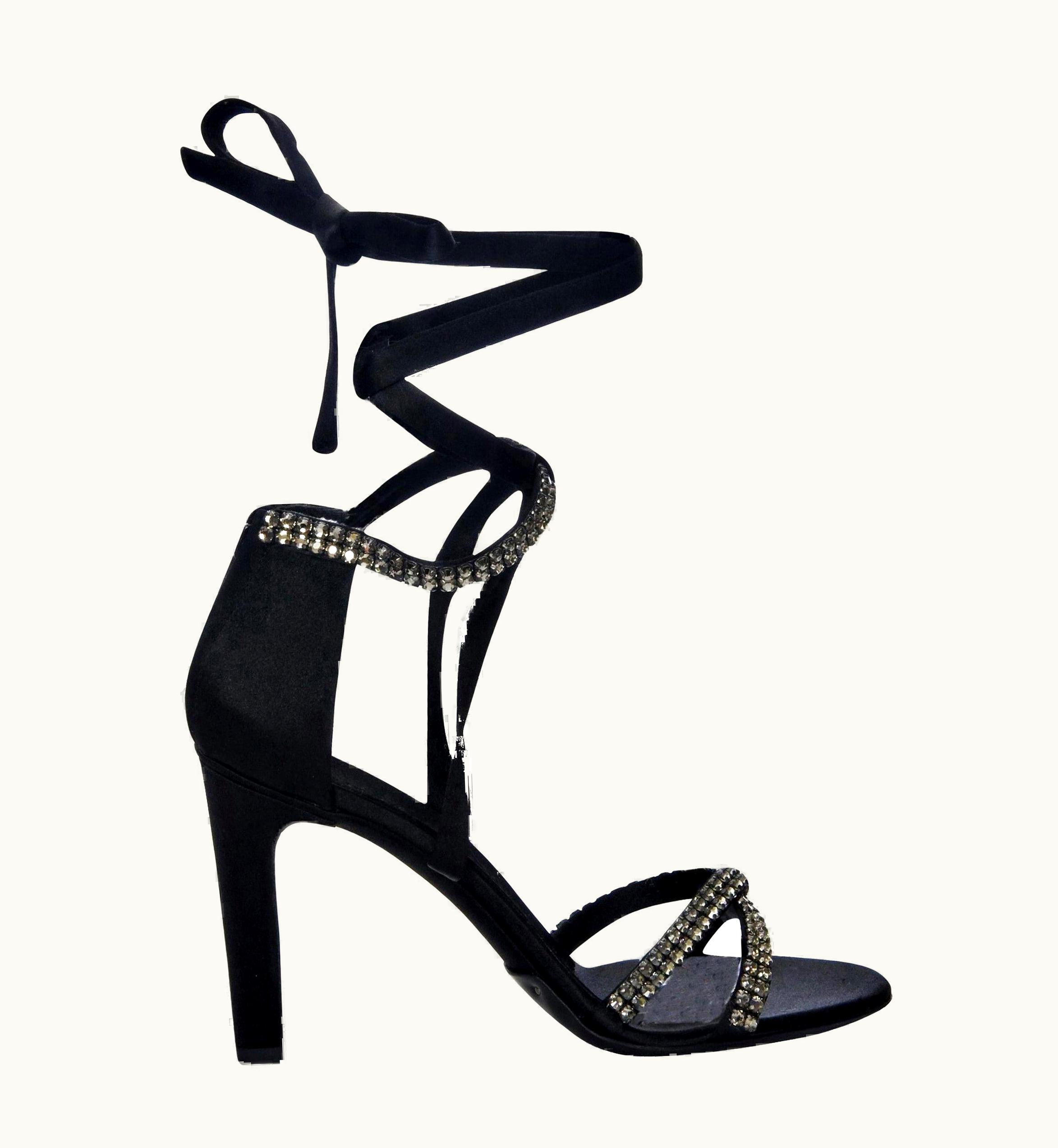 Gucci Tom Ford For Gucci Swarovski Crystal Satin Heels UZ0575045