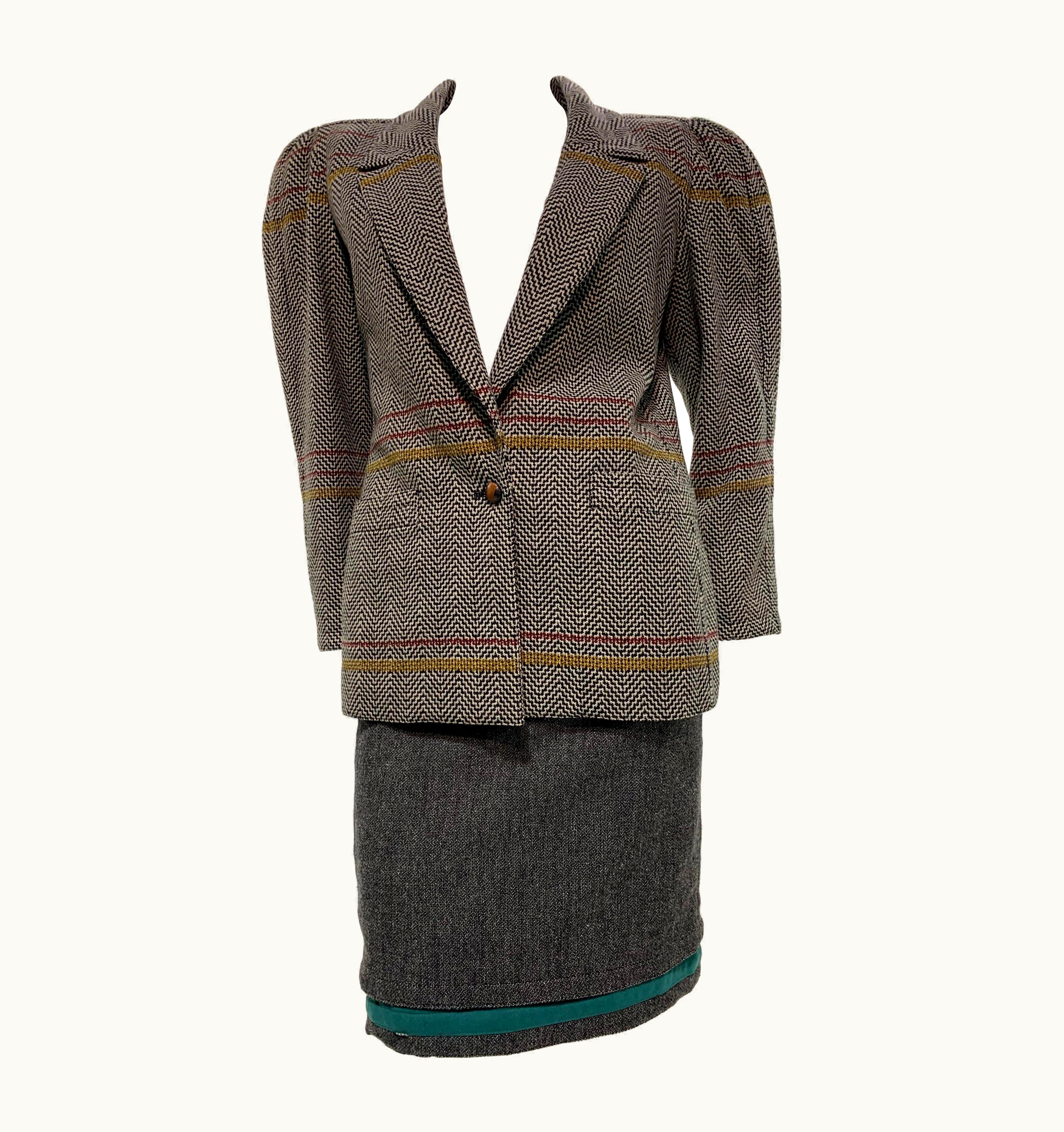 Gianni Versace Couture 1980 Gianni Versace Mixed Tweed Skirt Suit WS/S Structured Shoulder Silhouette