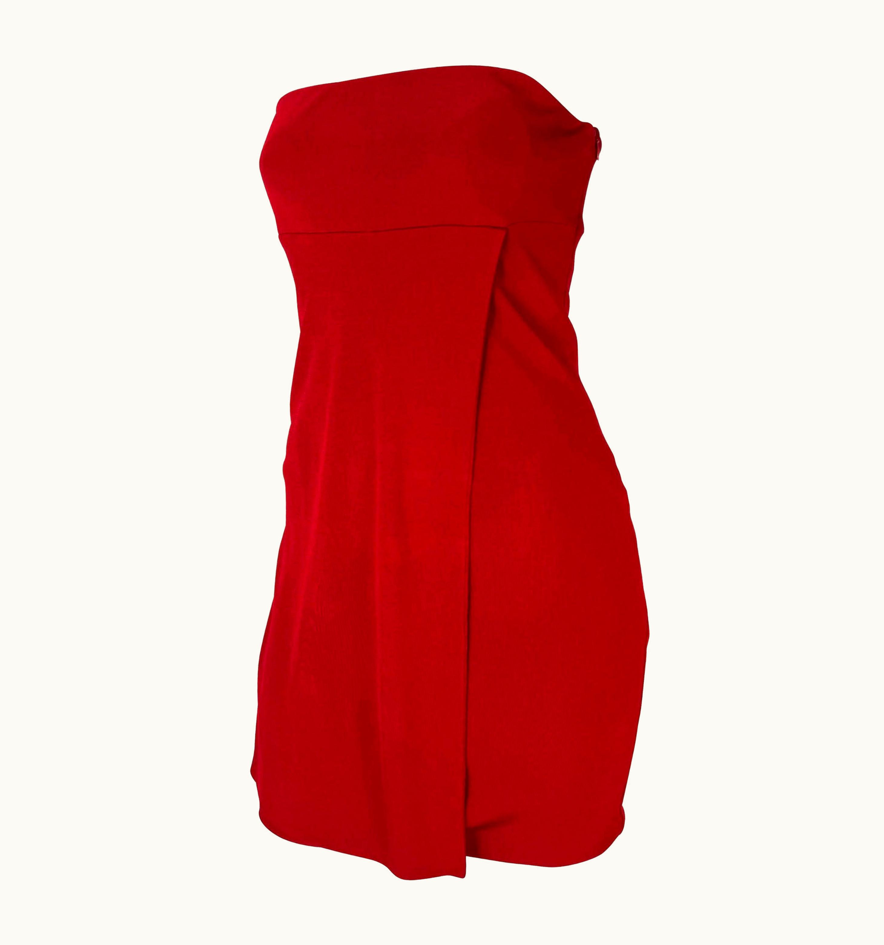 Gianni Versace Couture AW 1997 Gianni Versace Couture Runway Red Strapless Corset Dress