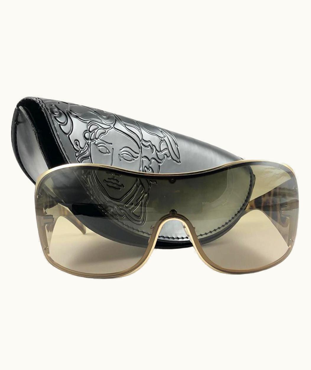 Gianni Versace Couture Vintage Gianni Versace Mod 2082b Overzised Shield Sunglasses 90' Italy Y2k