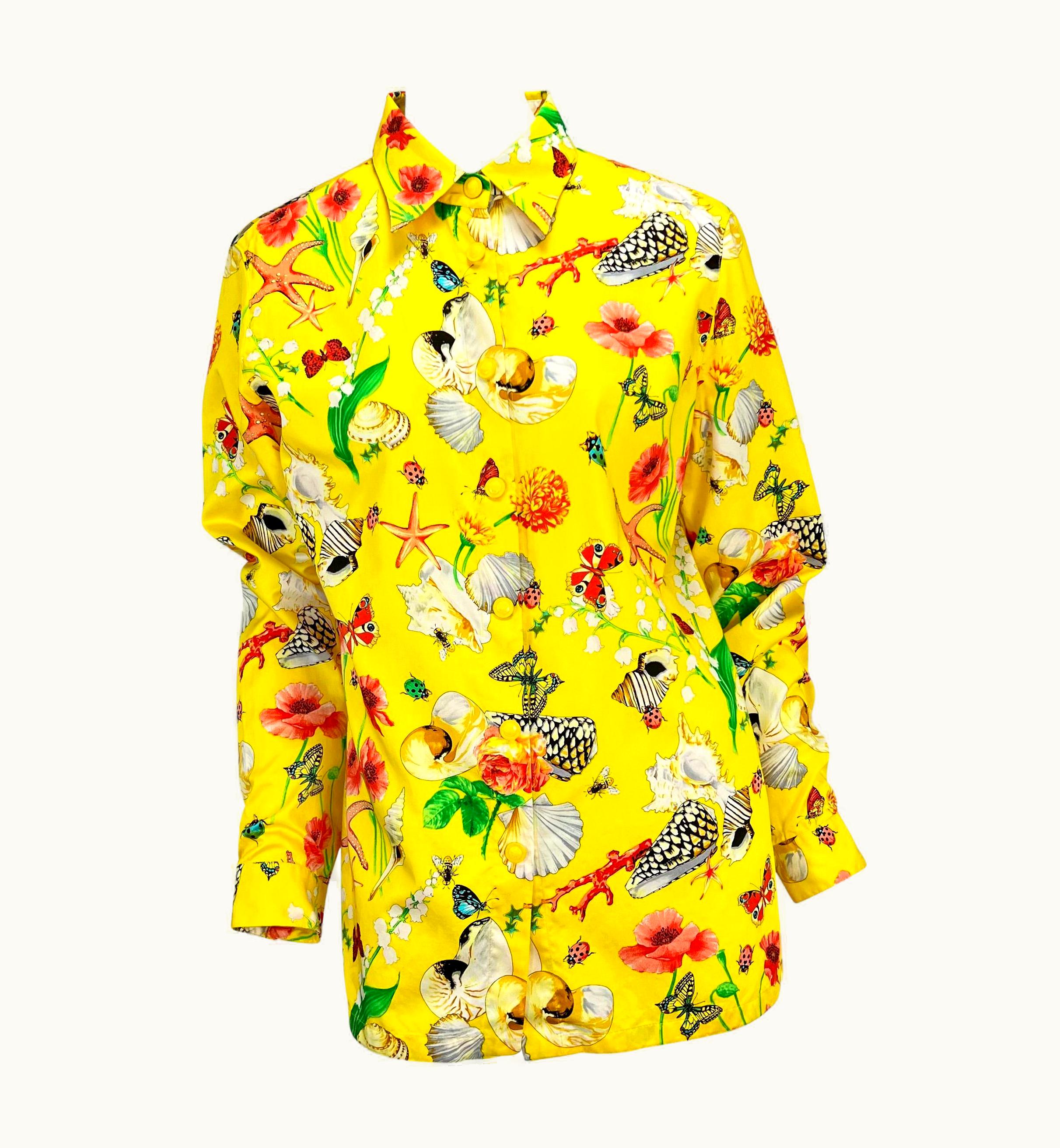 Gianni Versace Couture Mid 1990s Gianni Versace Yellow Medusa Snap Butterfly Seashell Print Cotton Top