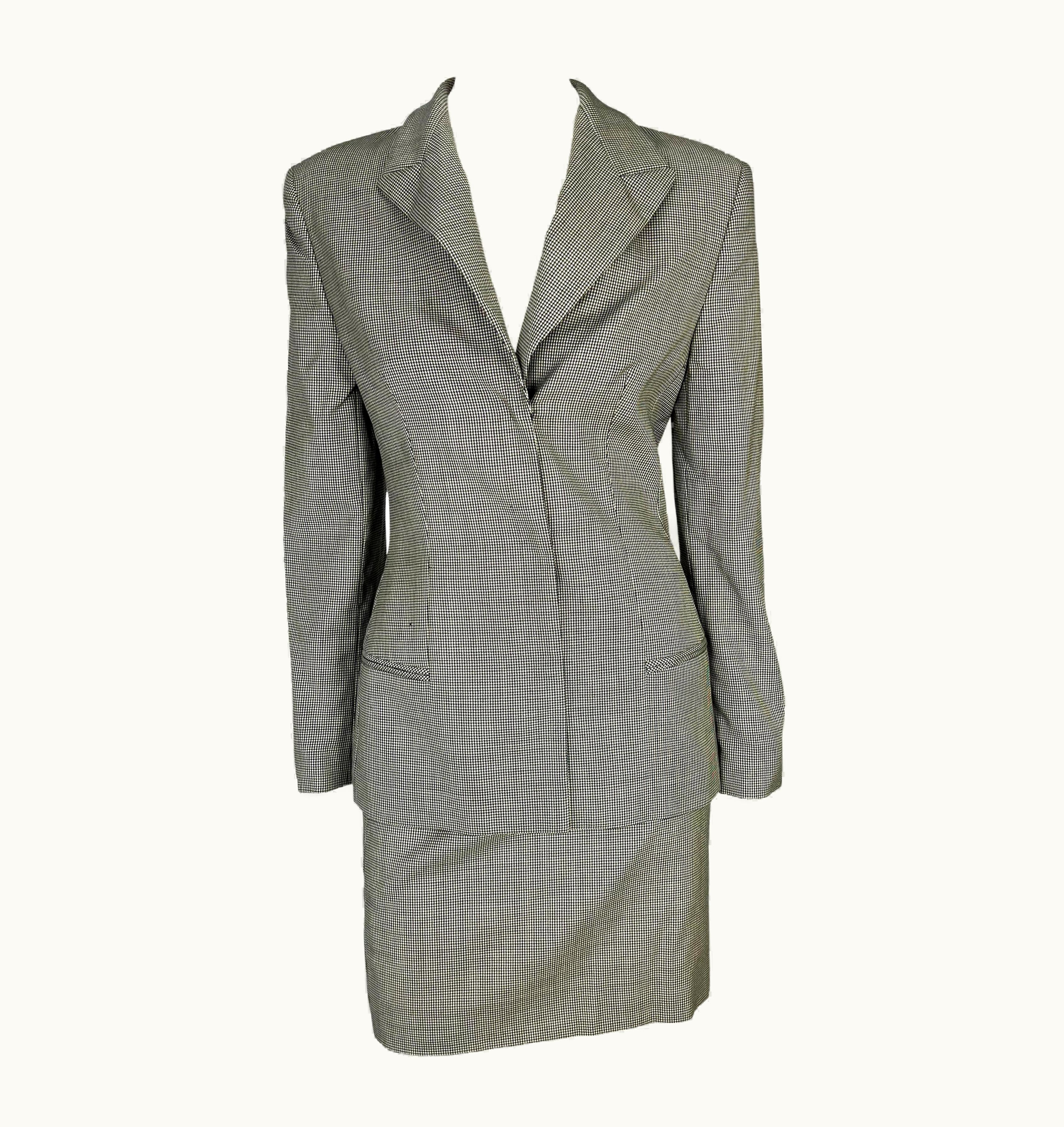 Gianni Versace Couture AW 1998 Gianni Versace By Donatella Houndstooth Yellow Lined Draped Skirt Suit