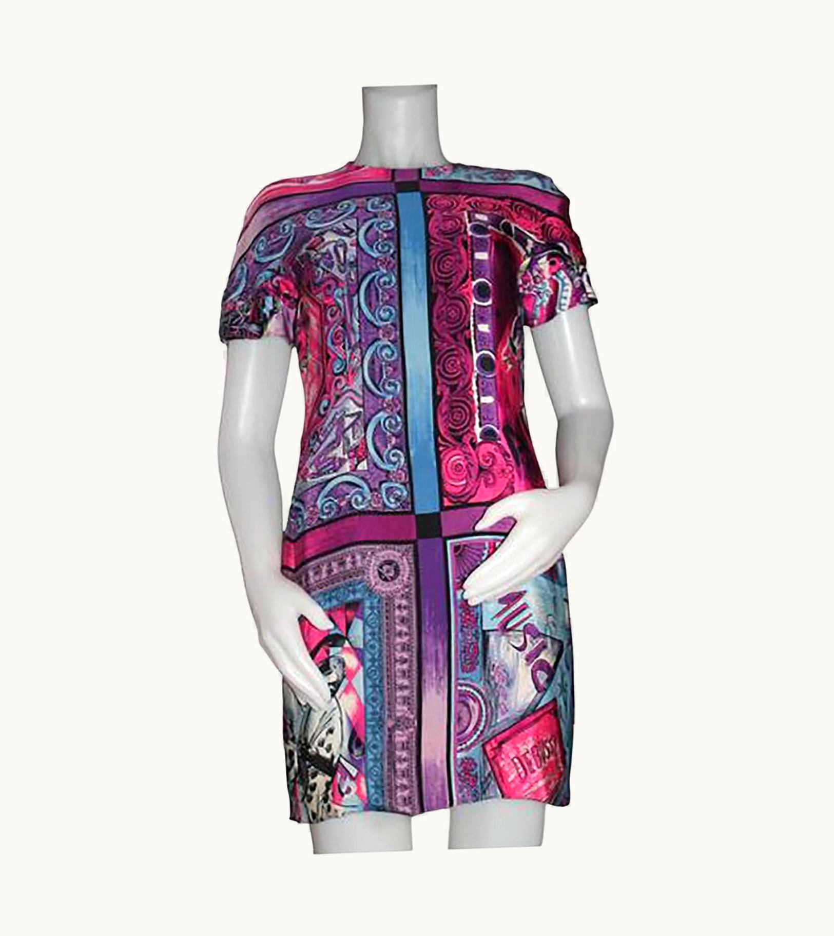 Gianni Versace Couture S/S 1991 Vtg Gianni Versace Cantastorie Print Dress It
