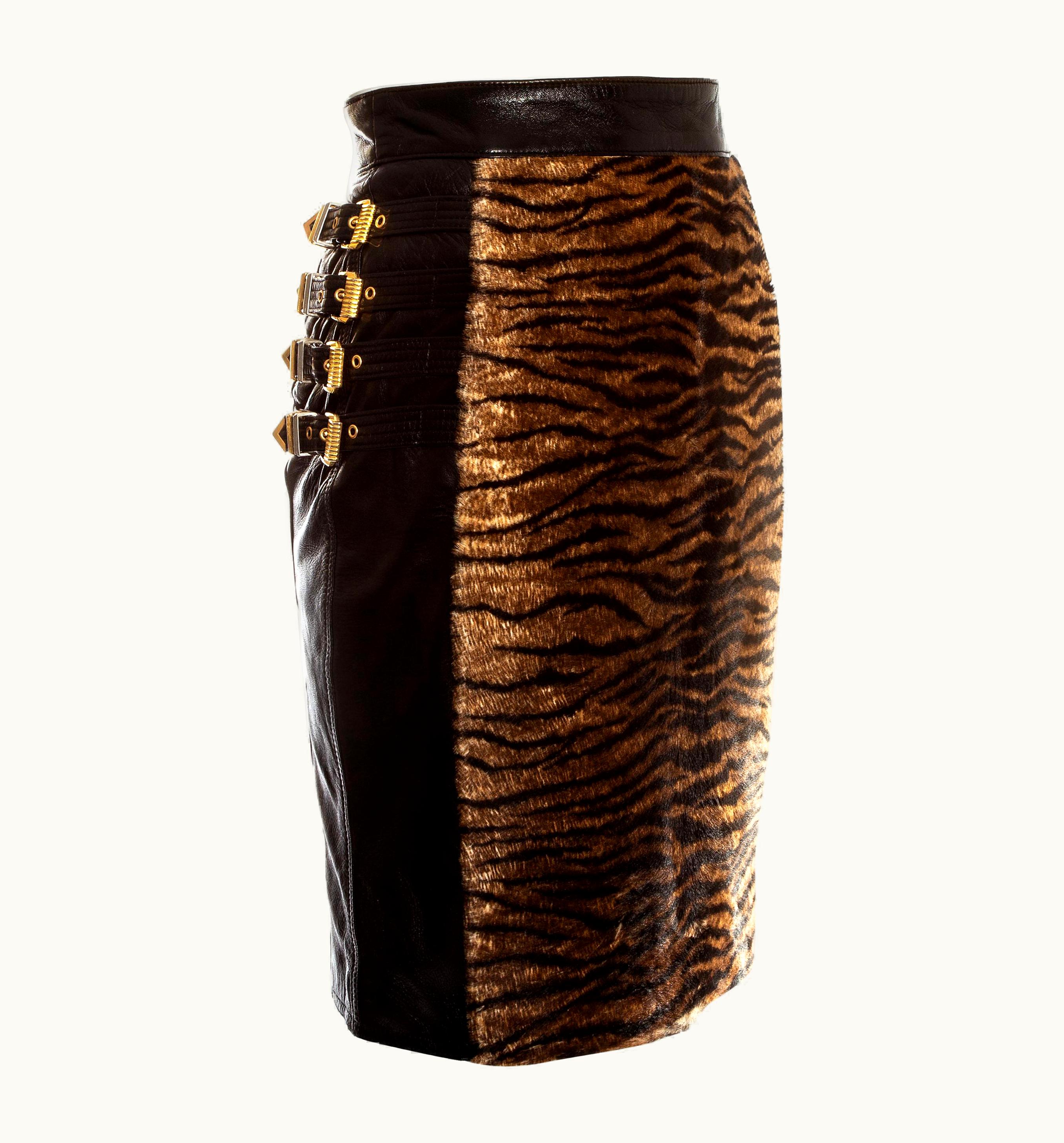 Gianni Versace Couture Gianni Versace Black Leather Gold Buckled Skirt With Animal Print, AW 1994