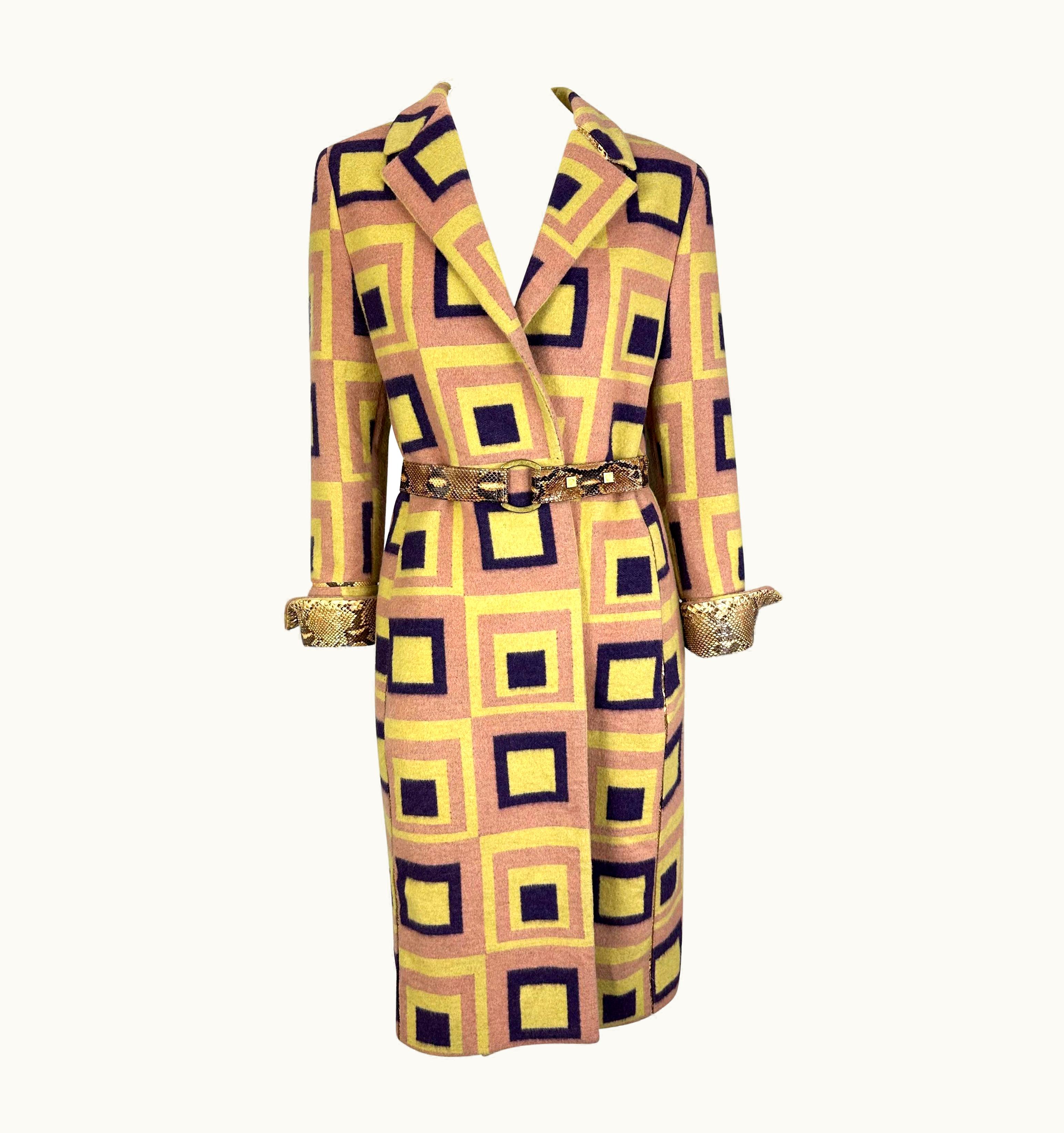 Gianni Versace Couture AW 2000 Gianni Versace By Donatella Light Pink Python Accented Runway Coat