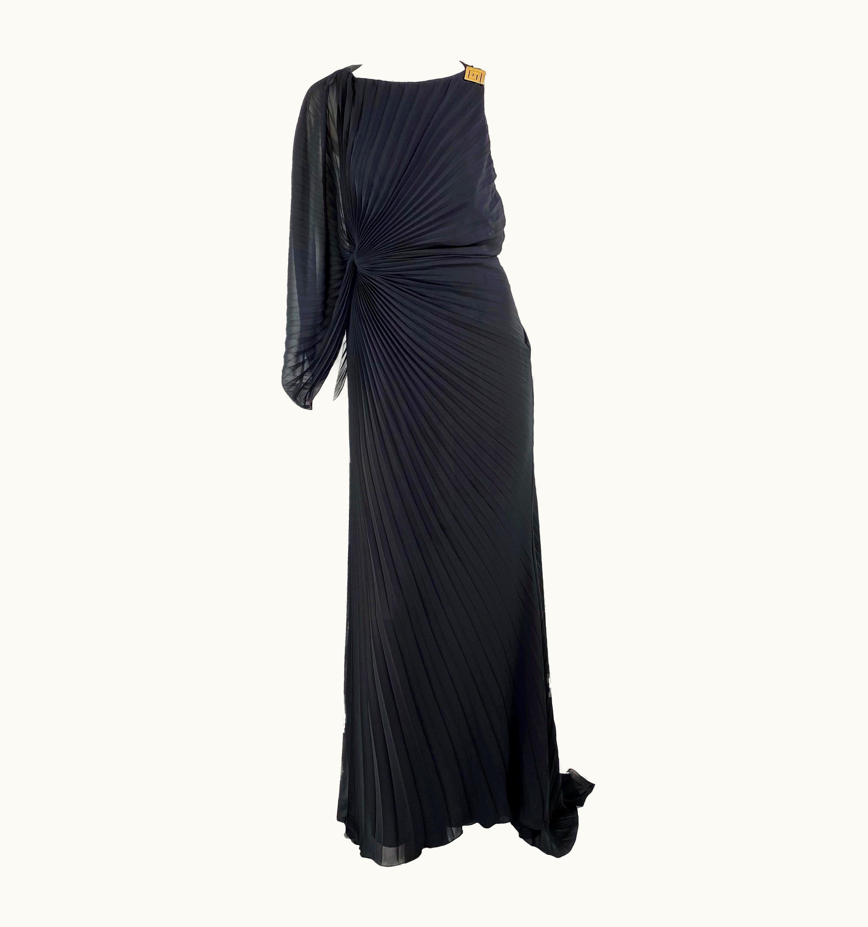 Gianni Versace Couture AW 2000 Gianni Versace By Donatella Black Pleated Gown Greek Key Buckle