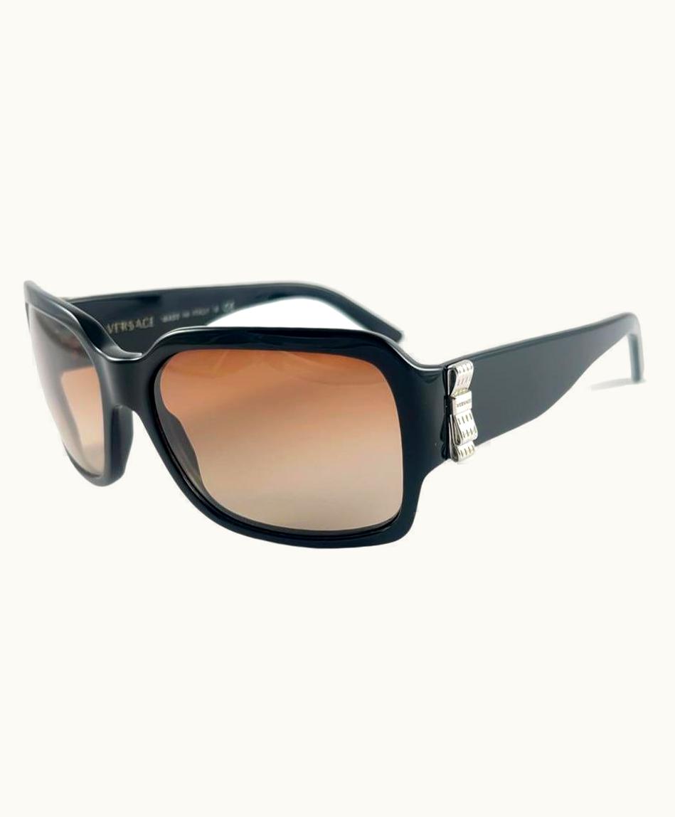 Gianni Versace Couture Vintage Gianni Versace 4170 Black Frame 2000' Italy Sunglasses