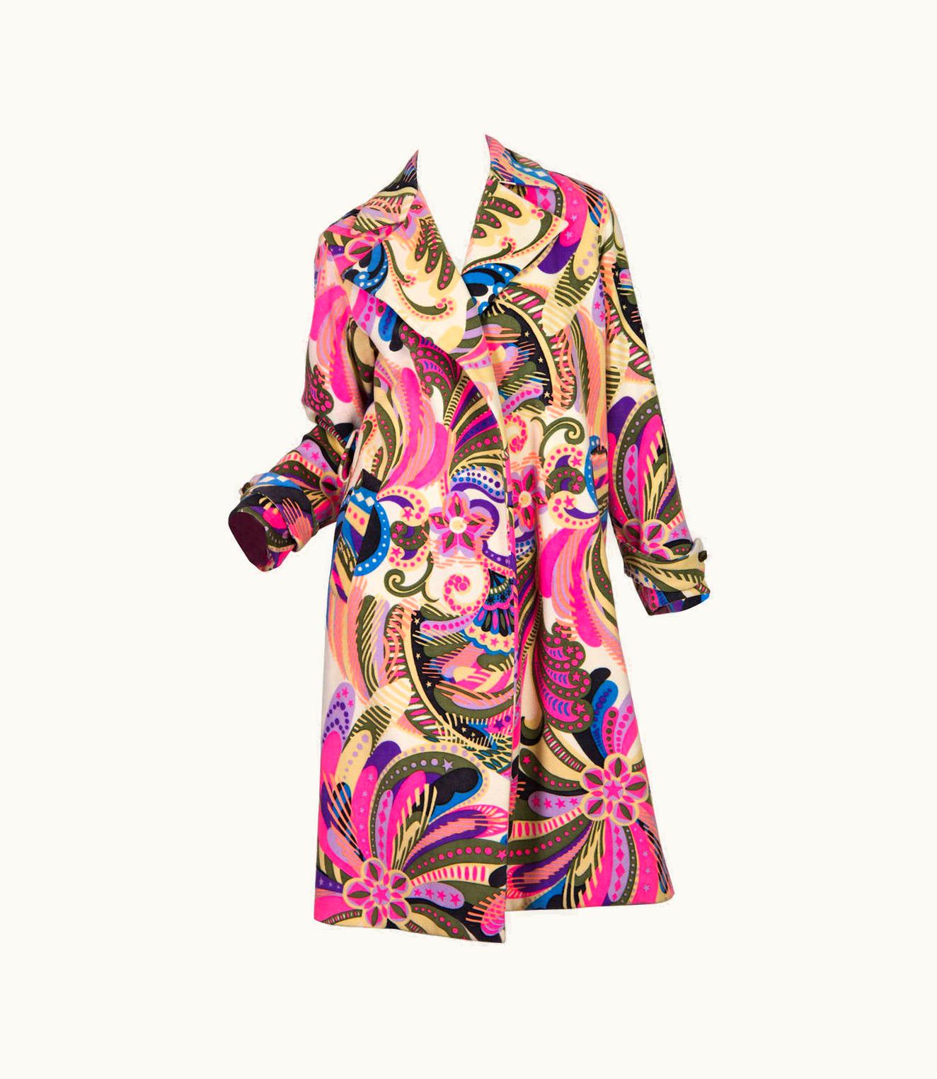 Gianni Versace Couture Fall 2002 Ready To Wear Gianni Versace Couture Coat