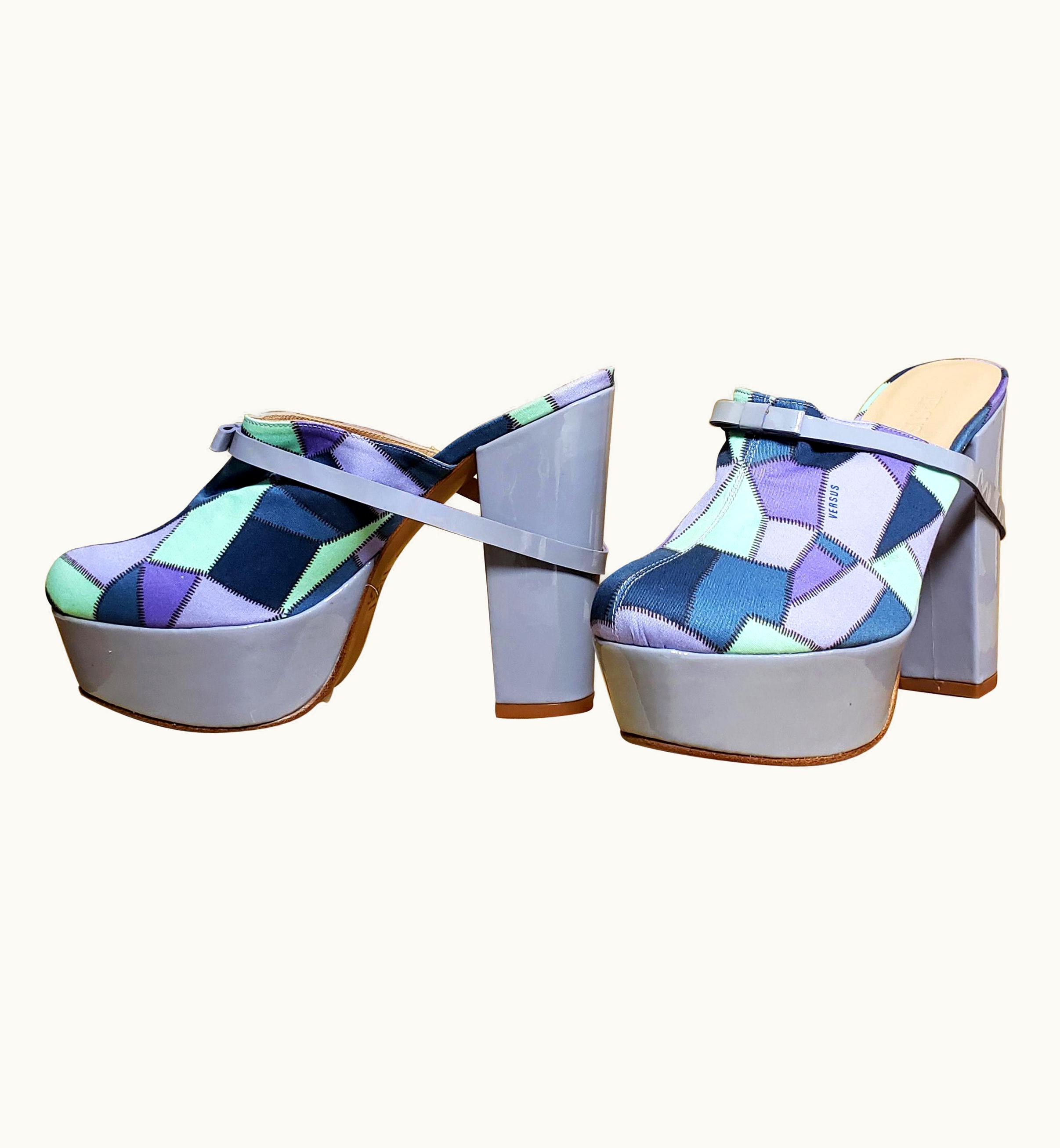 Versace Versace Versus Lilac Patent Leather Mosaic Print Platform Sabot Shoes