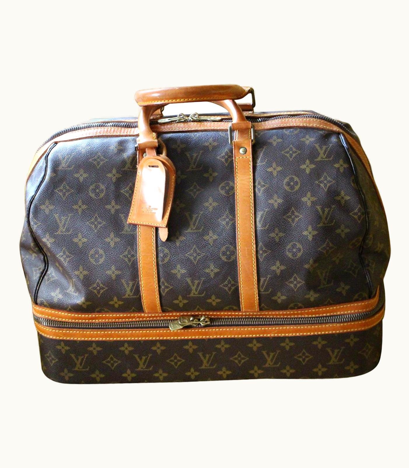 Louis Vuitton Large Louis Vuitton Bag, Large Louis Vuitton Duffle Bag UZ0580087