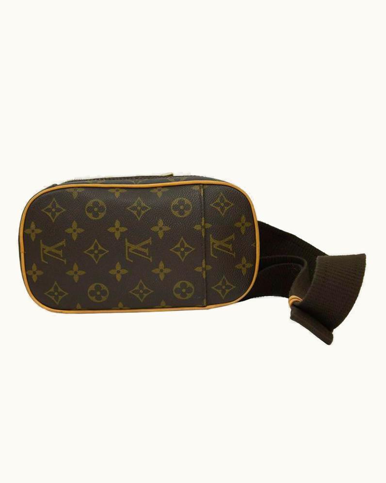 Louis Vuitton 1990' Louis Vuitton Monogram Pochette Gange Cross Body Bag