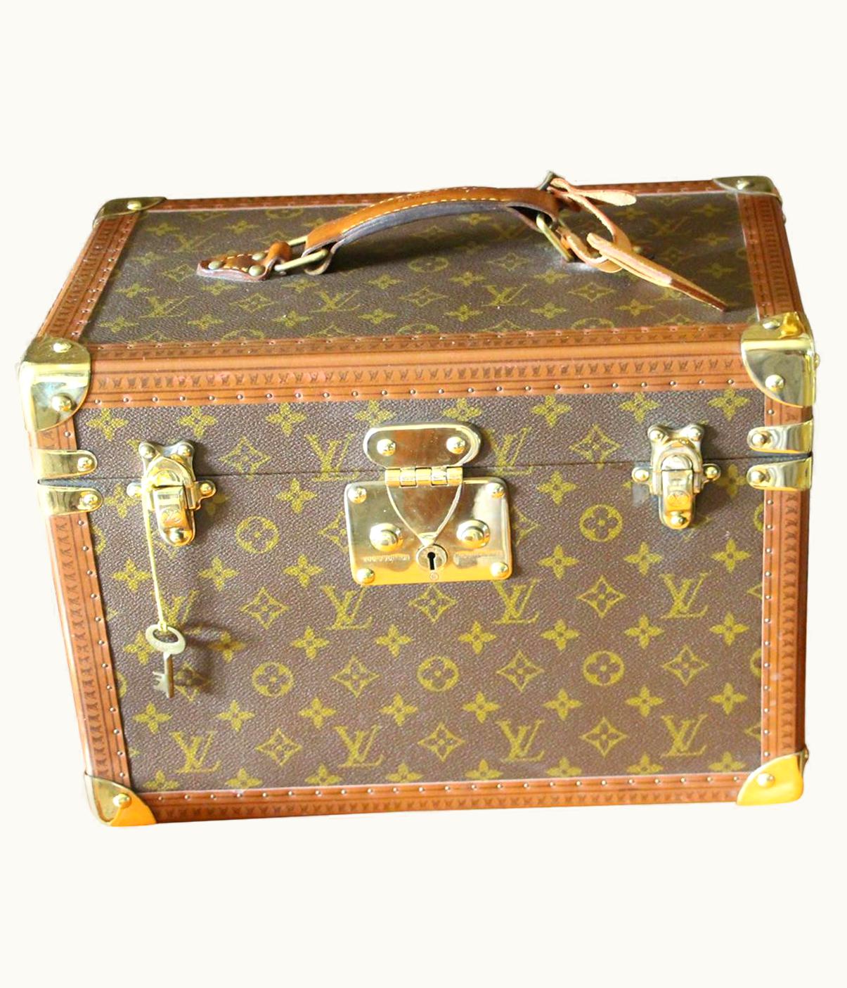 Louis Vuitton Train Case, Louis Vuitton Boite Pharmacie, Louis Vuitton Case UZ0581829