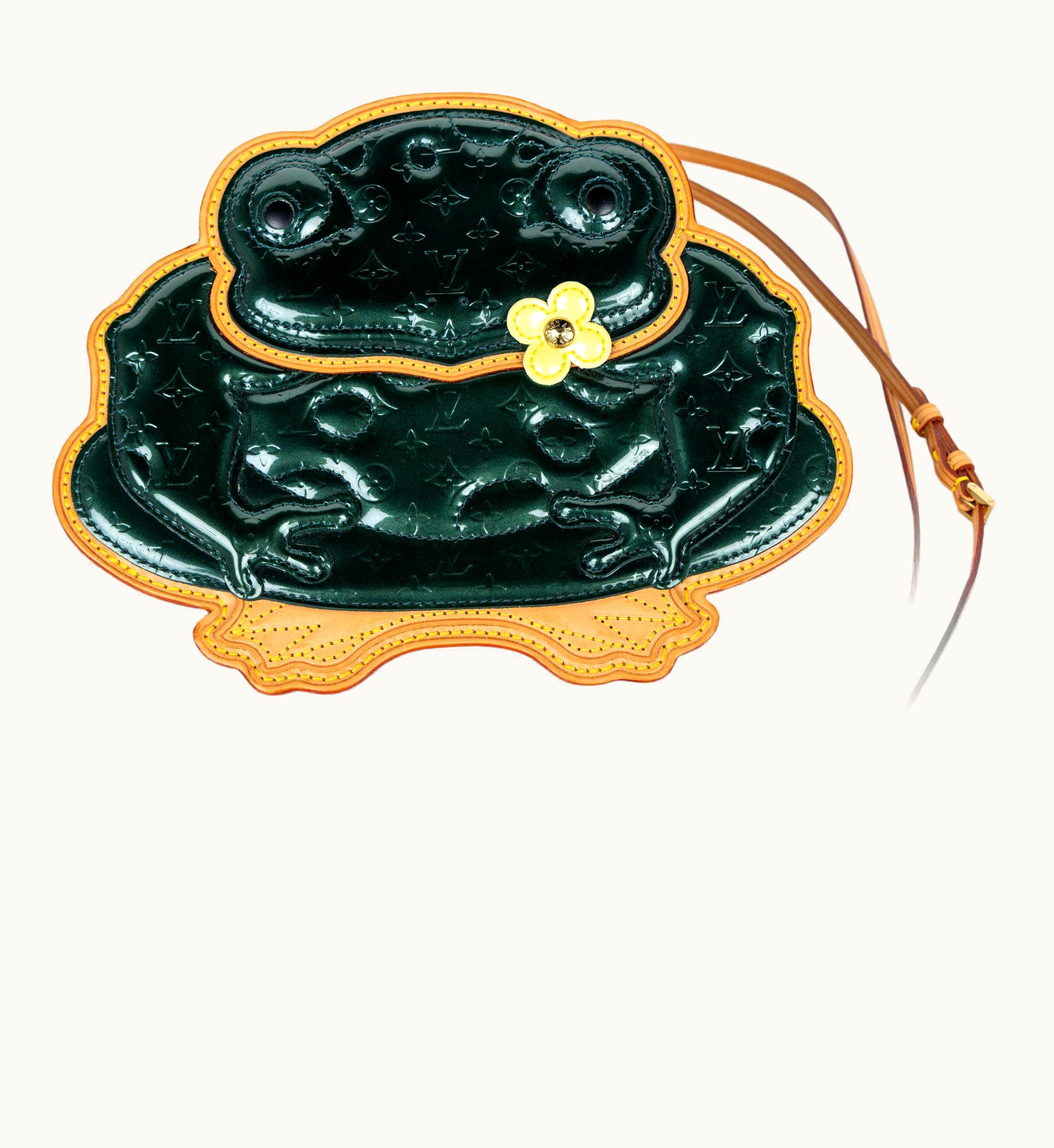 Louis Vuitton Vernis Conte De Fees Frog Pochette Bag 2002