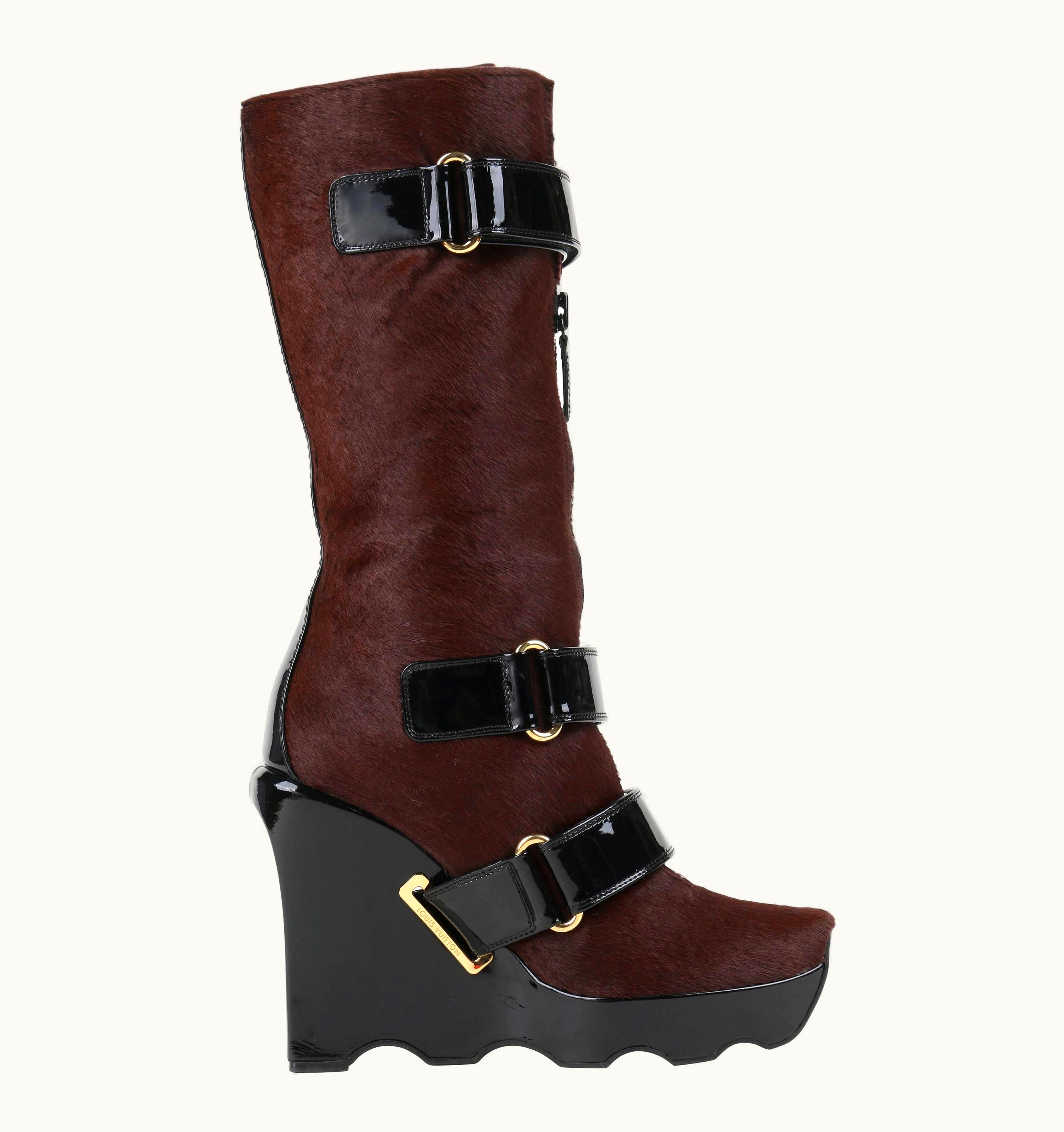 Louis Vuitton Brown Calf Hair Patent Wedge Platform Runway Boots AW 06 Rare