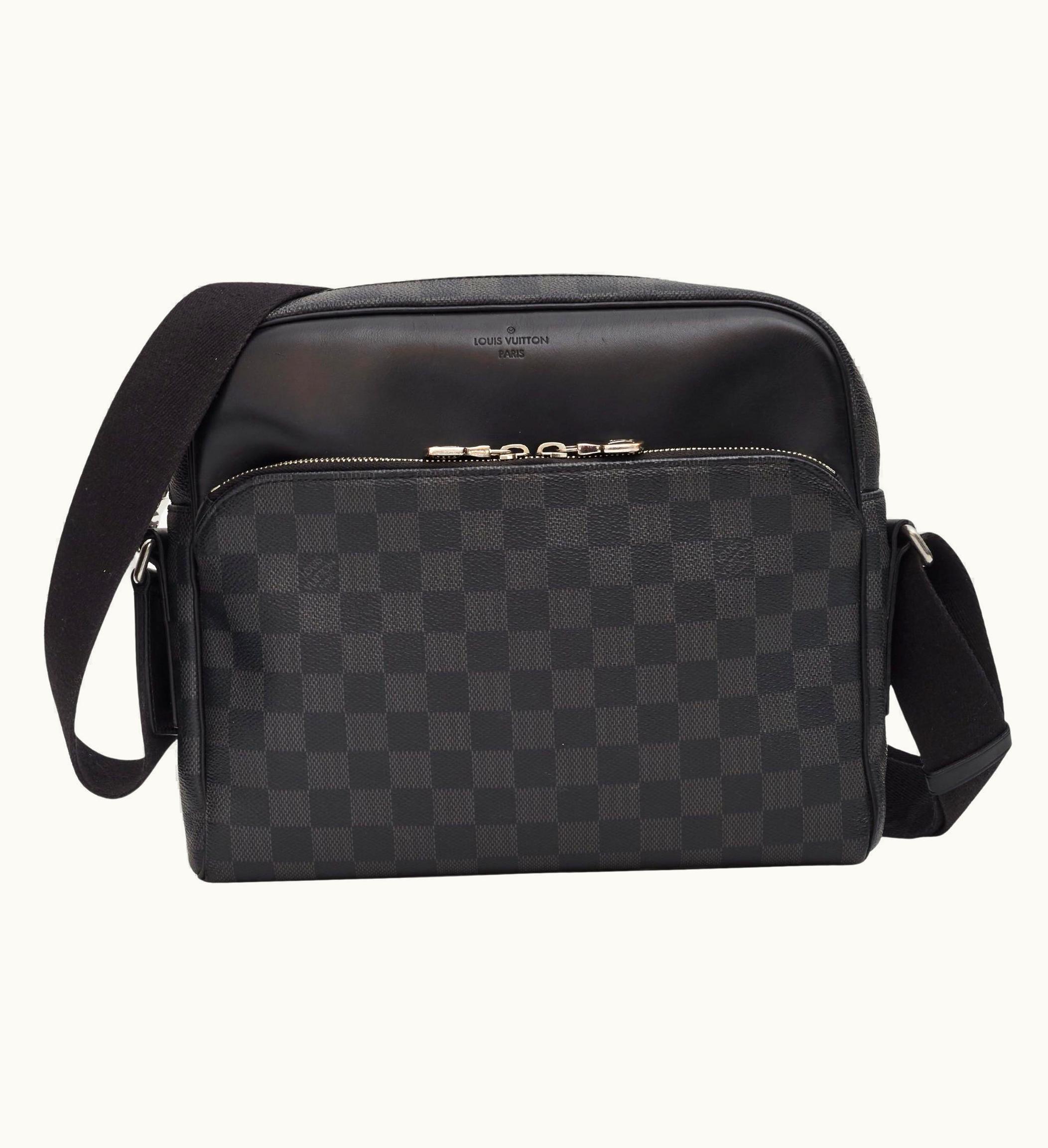 Louis Vuitton Louis Vuitton Damier Graphite Black Dayton Reporter mm Bag (2008)