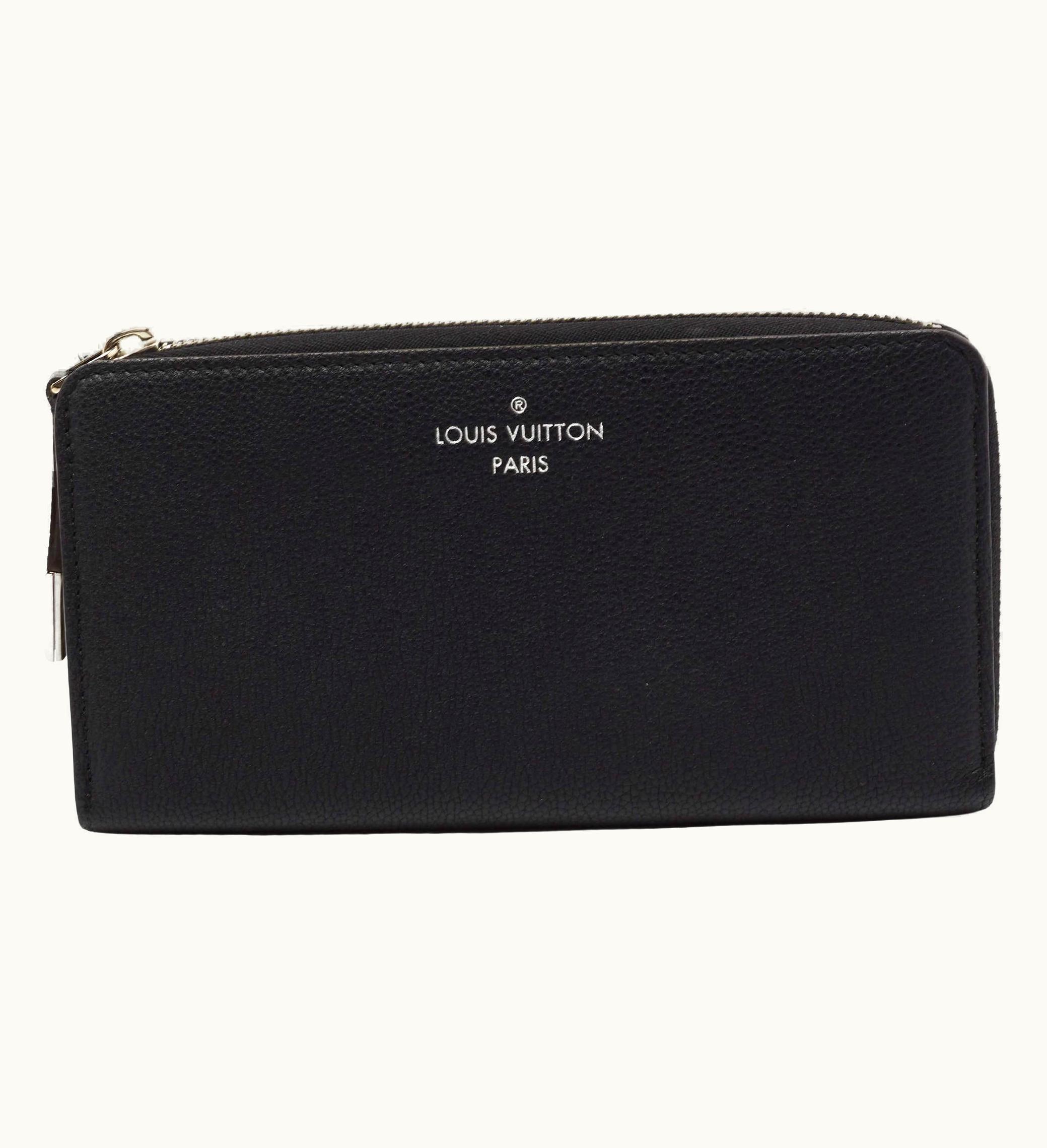 Louis Vuitton Louis Vuitton Noir Veau Cachemire Leather Comete Wallet UZ0582273