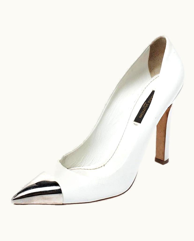 Louis Vuitton Louis Vuitton White Leather Urban Twist Pointed Toe Pumps