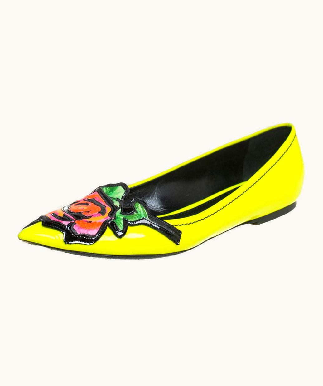 Louis Vuitton Louis Vuitton Yellow Leather Flower Embellished Pointed Ballet Flats