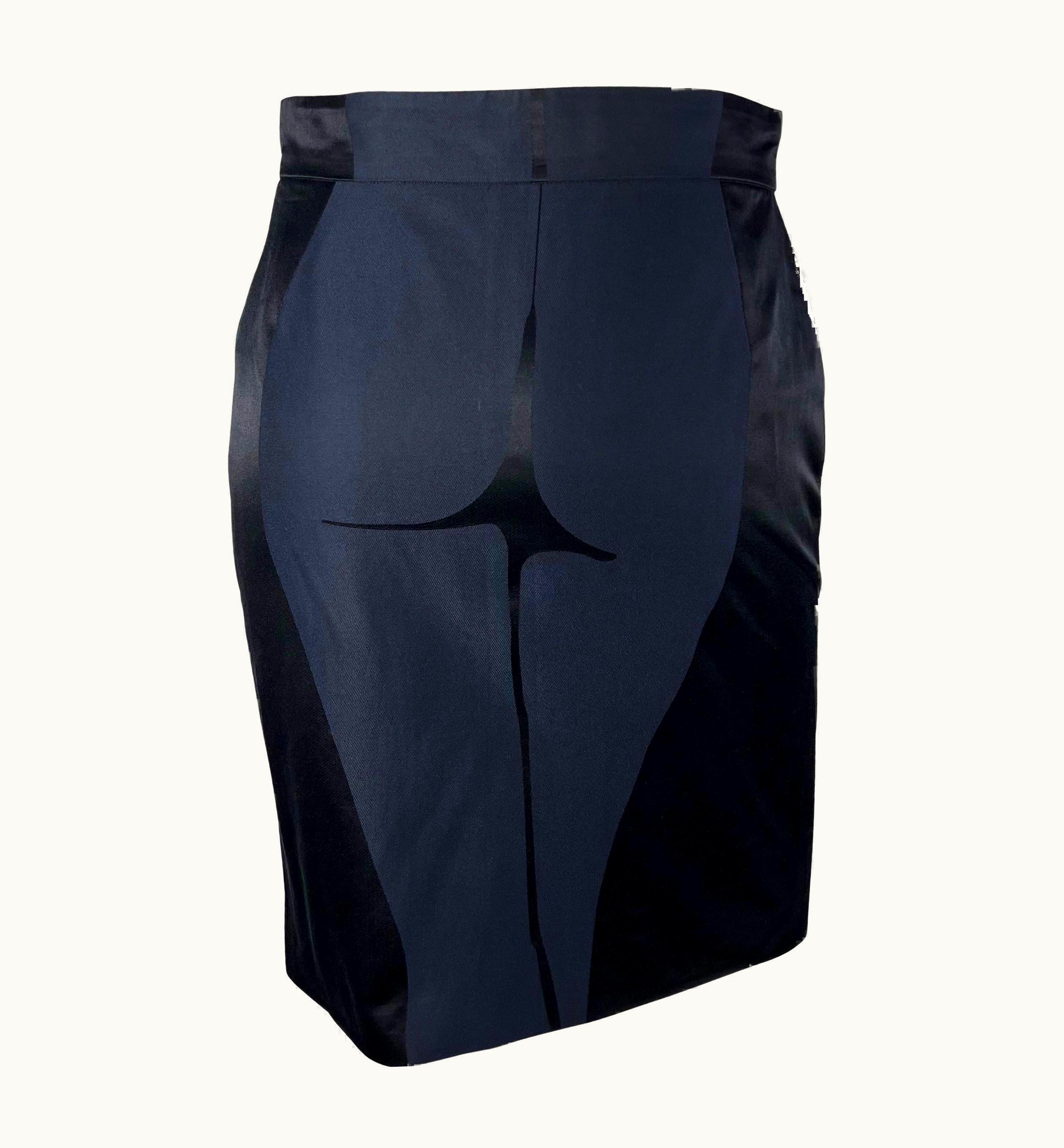 Saint Laurent S/S 2003 Yves Saint Laurent By Tom Ford Female Body Print Runway Skirt