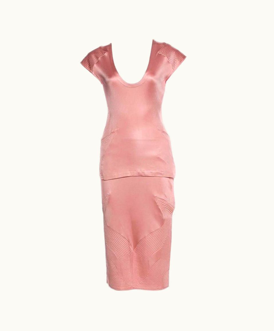 Saint Laurent Tom Ford For Yves Saint Laurent AW 2004 Collection Peach Skirt Suit