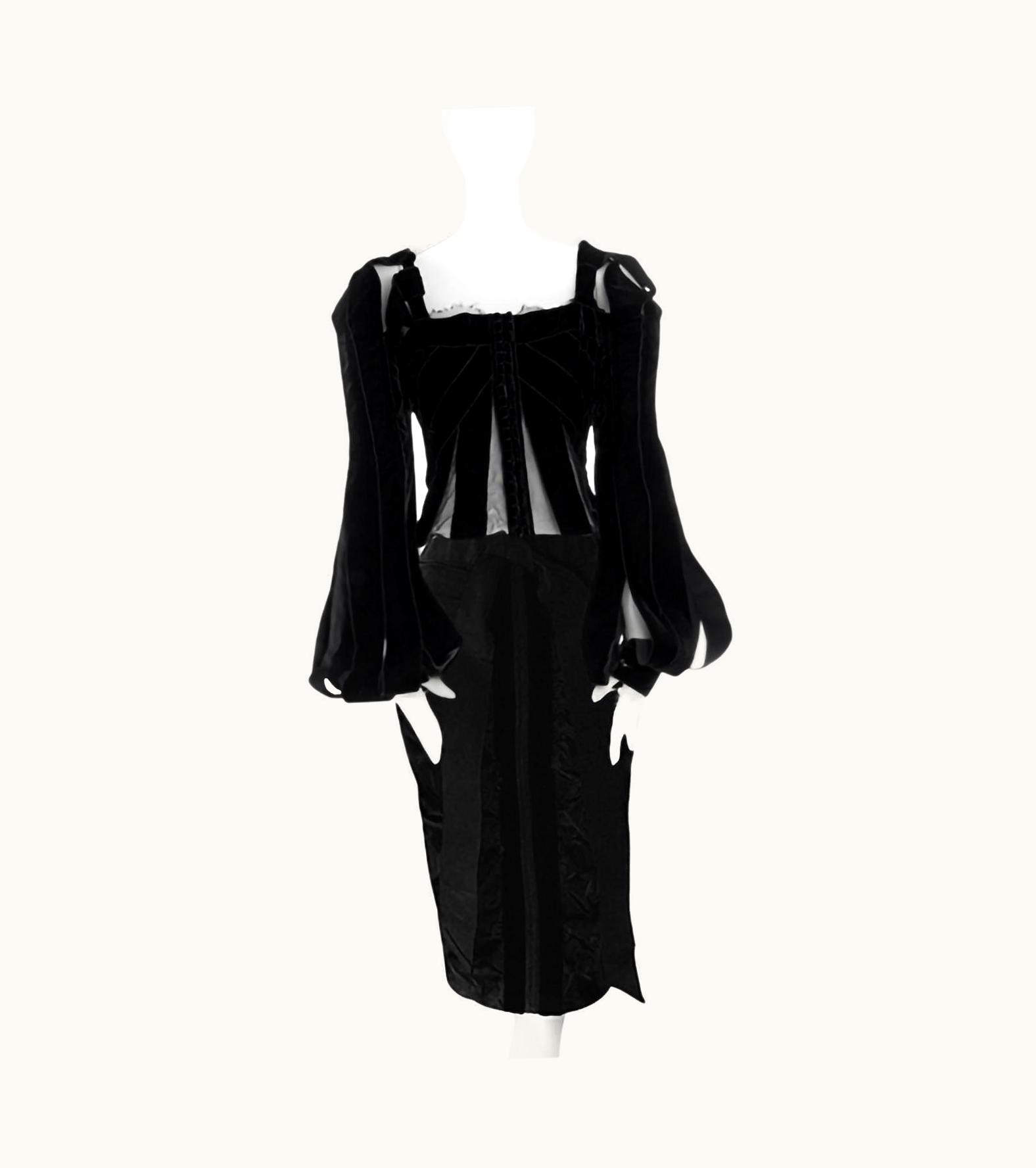 Saint Laurent Iconic Tom Ford For Yves Saint Laurent AW2002 Runway Silk Black Corset And Skirt