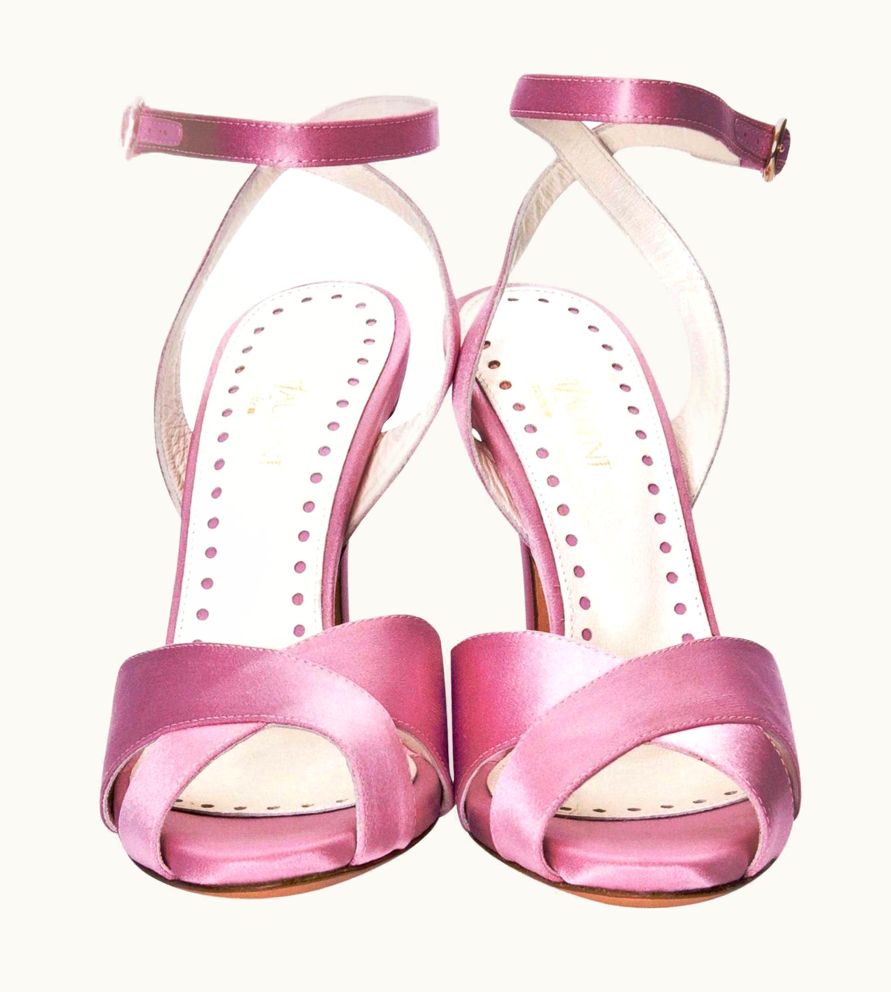 Saint Laurent Tom Ford' Final Collection For Yves Saint Laurent 2004 YSL Heels UZ0586420